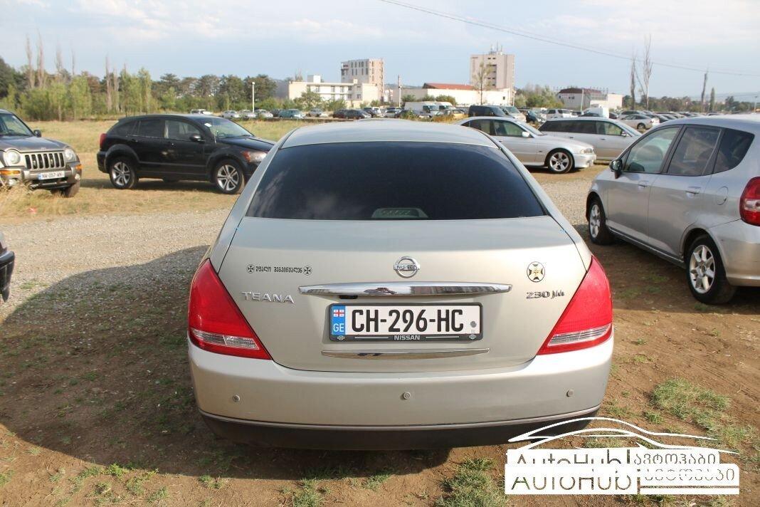 Ниссан теана 2002