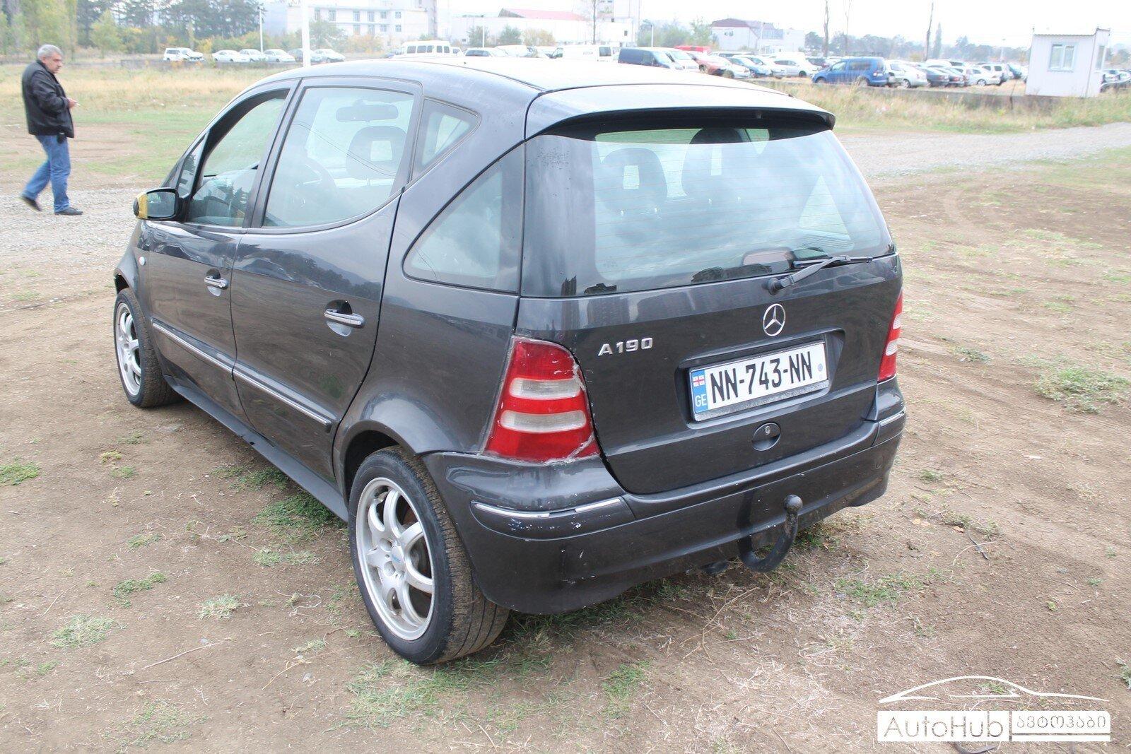 MERCEDES BENZ A 190 2001 (3300)