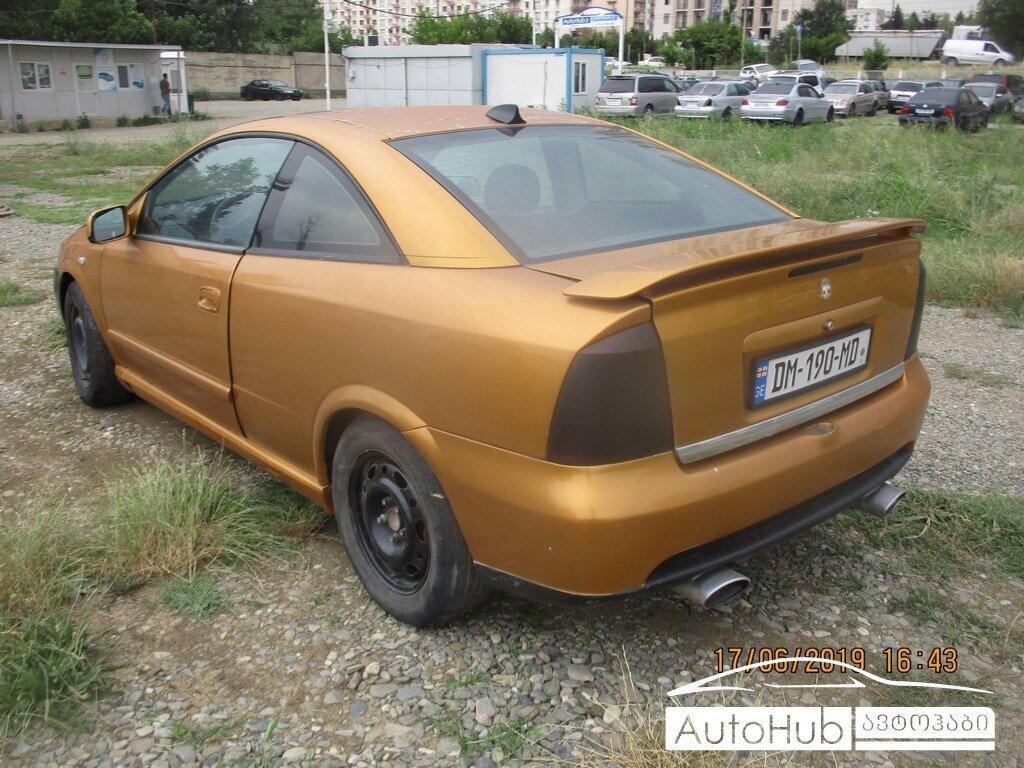 U2100 c opel astra