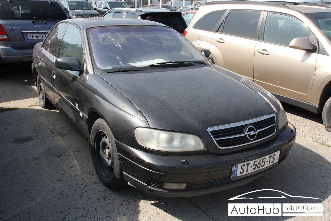 Opel omega 2001