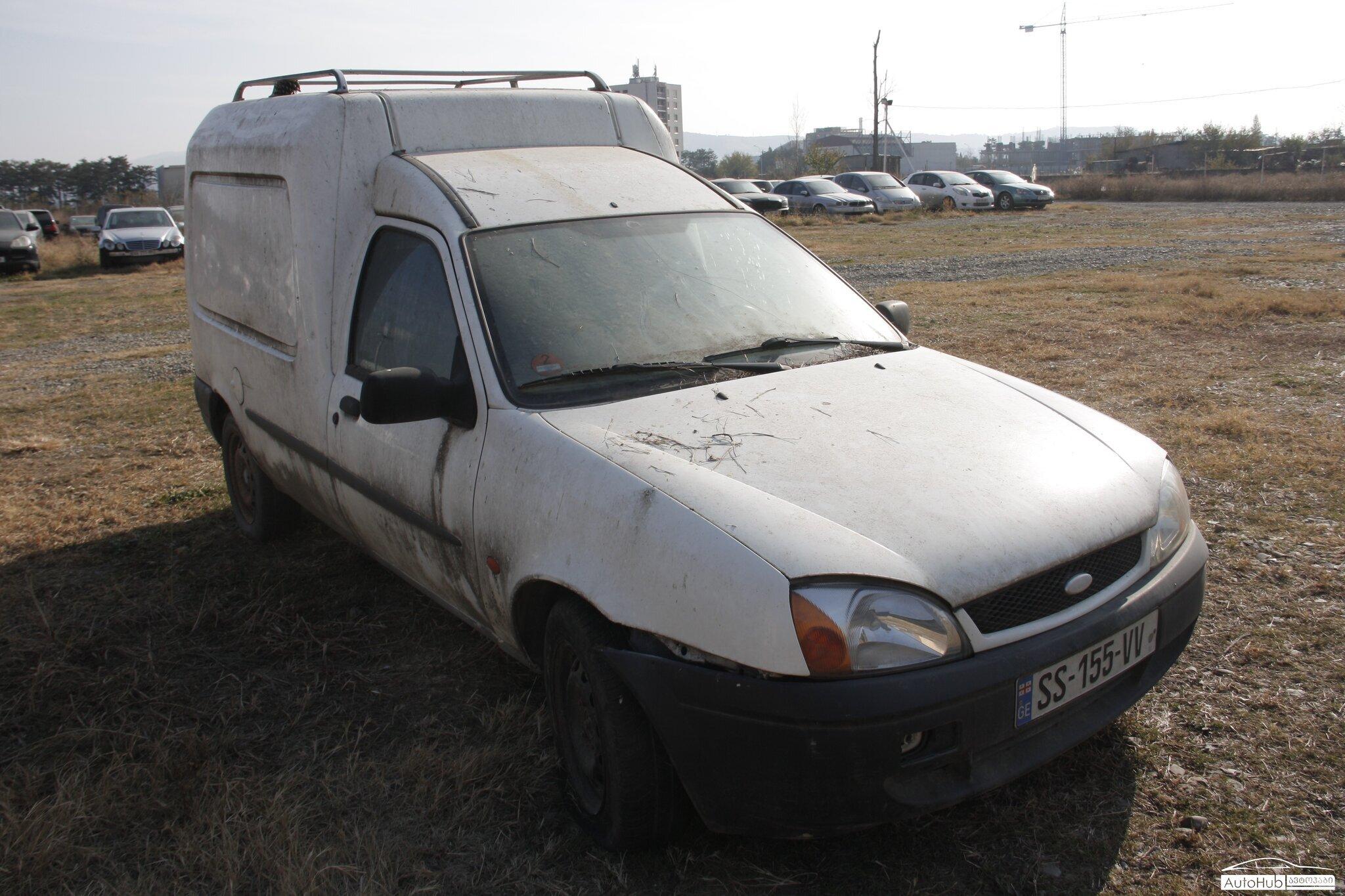 Ford courier 2001