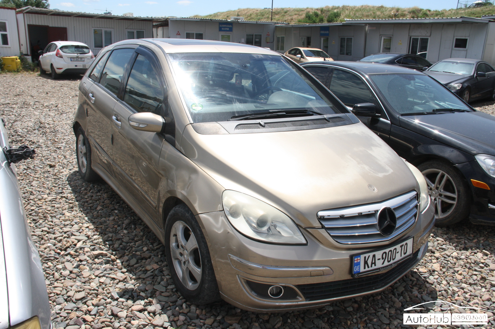 MERCEDES BENZ B 200