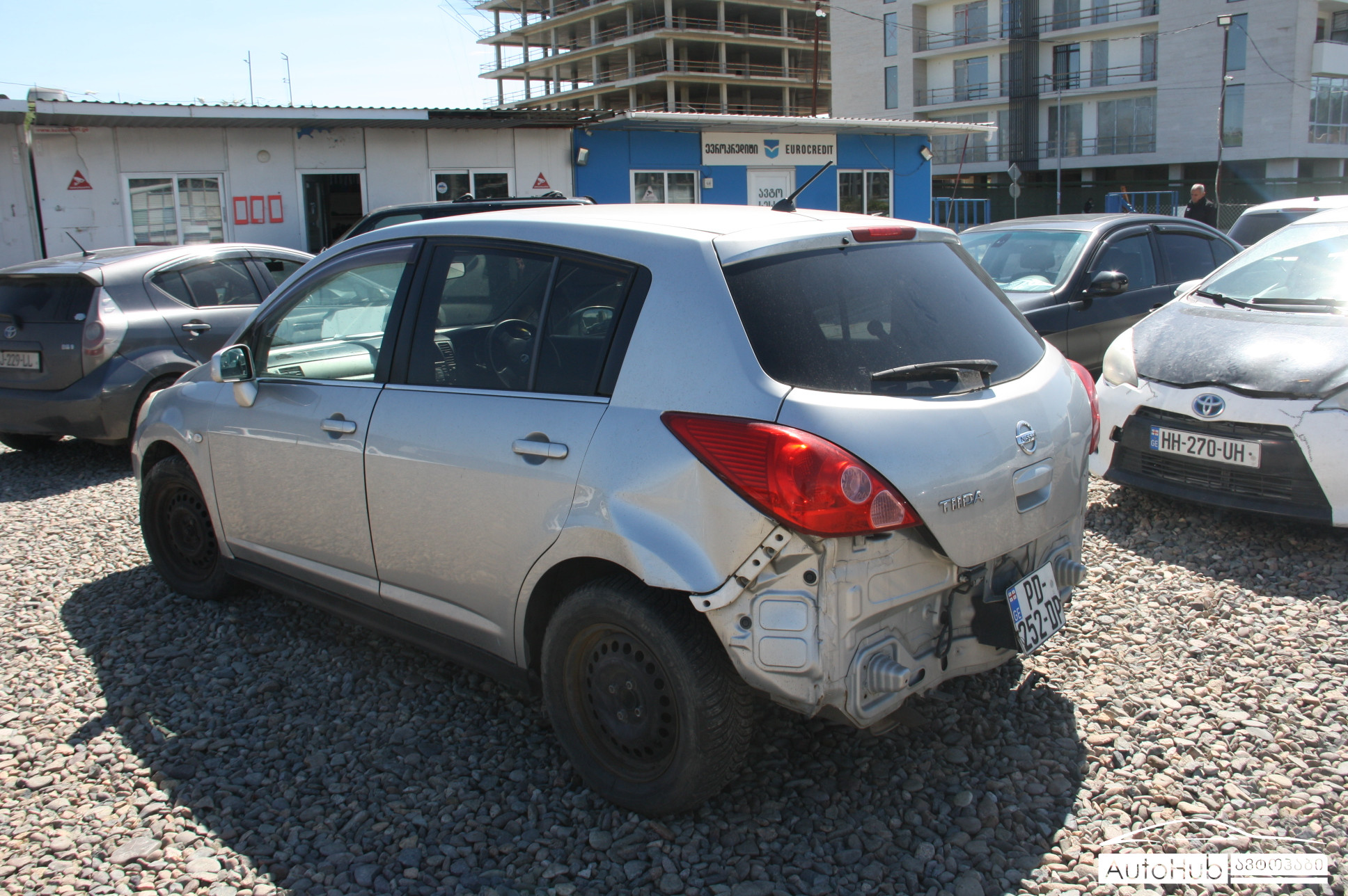 NISSAN Tiida