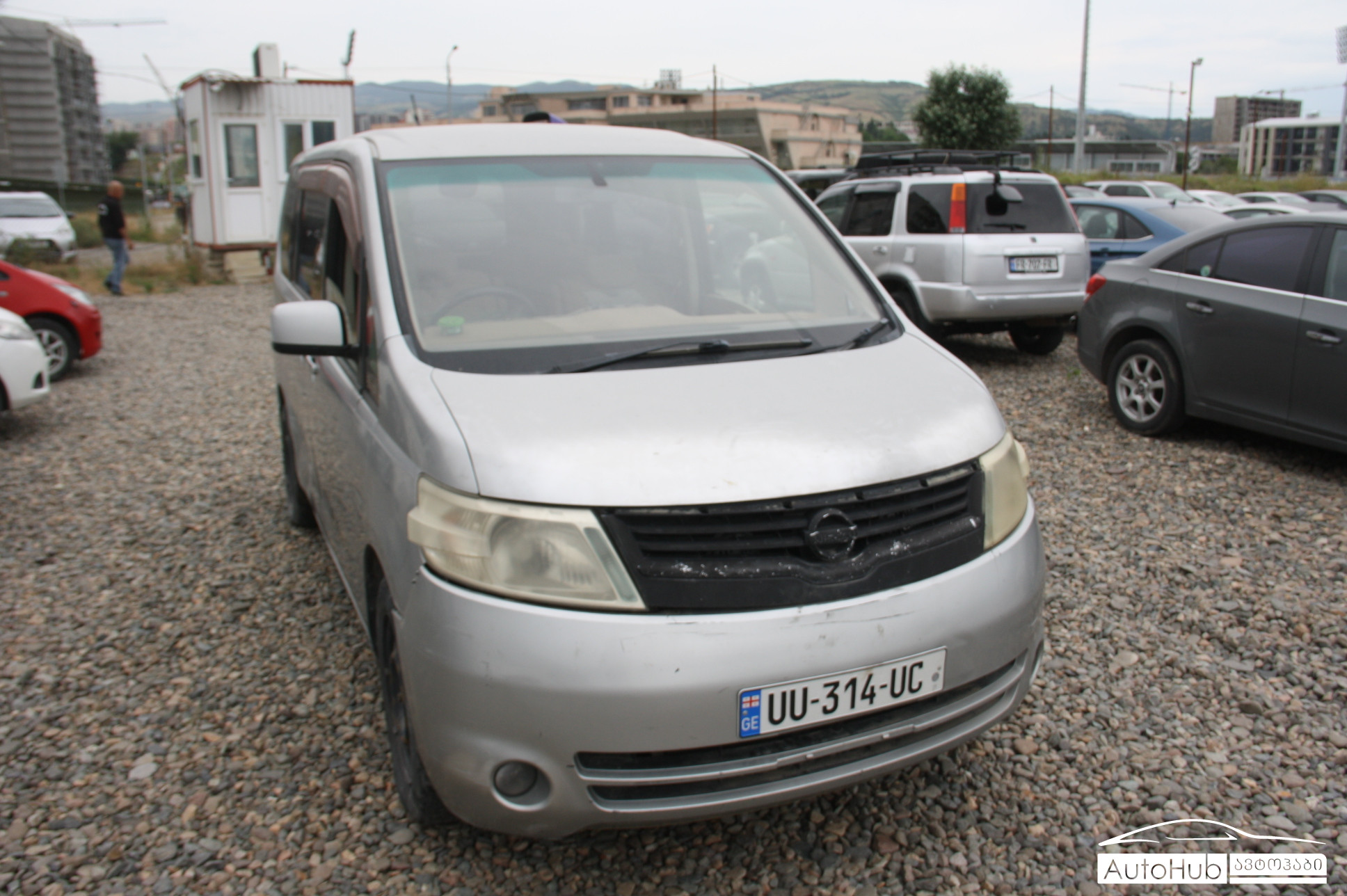 NISSAN Serena