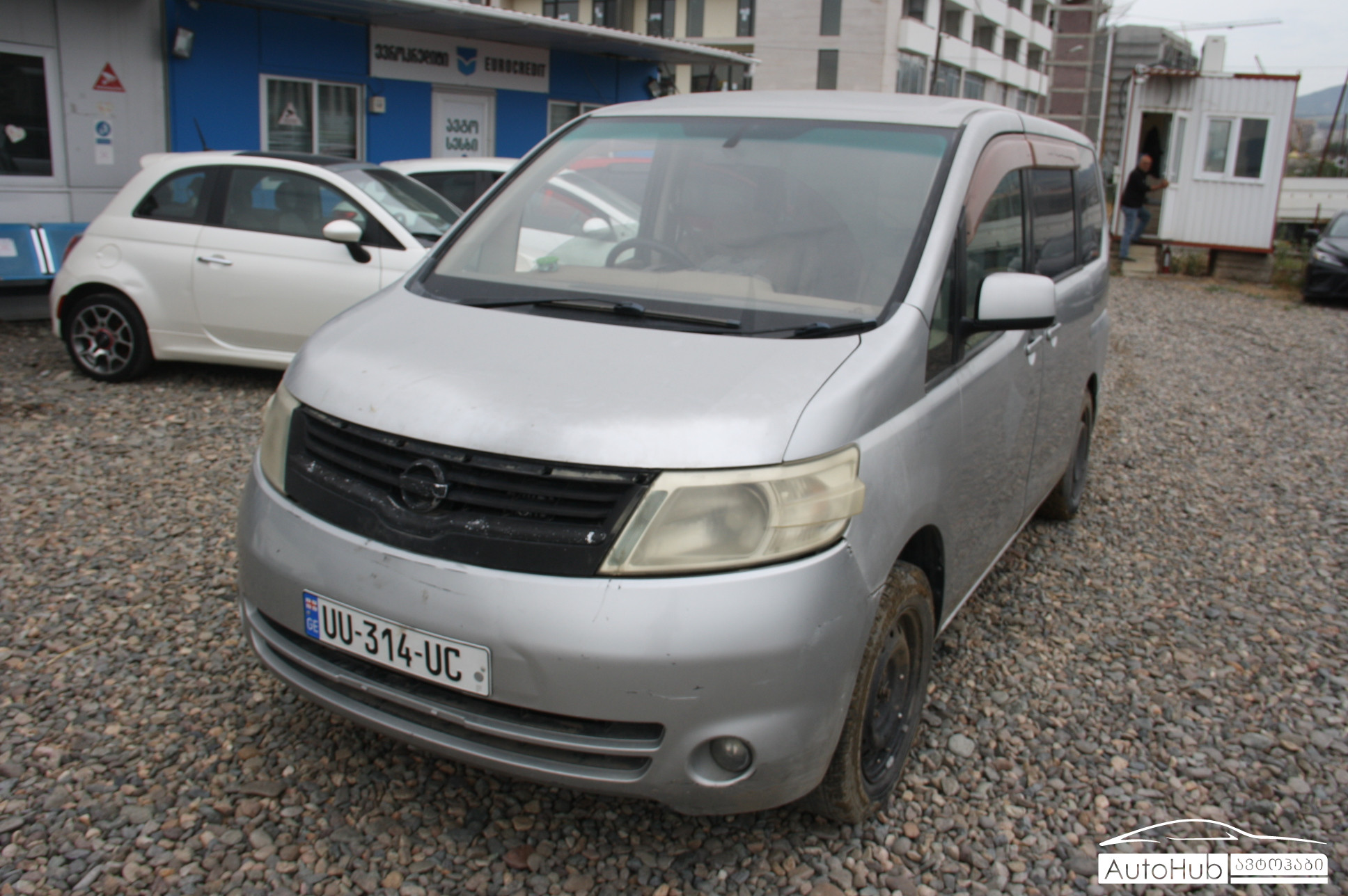 NISSAN Serena