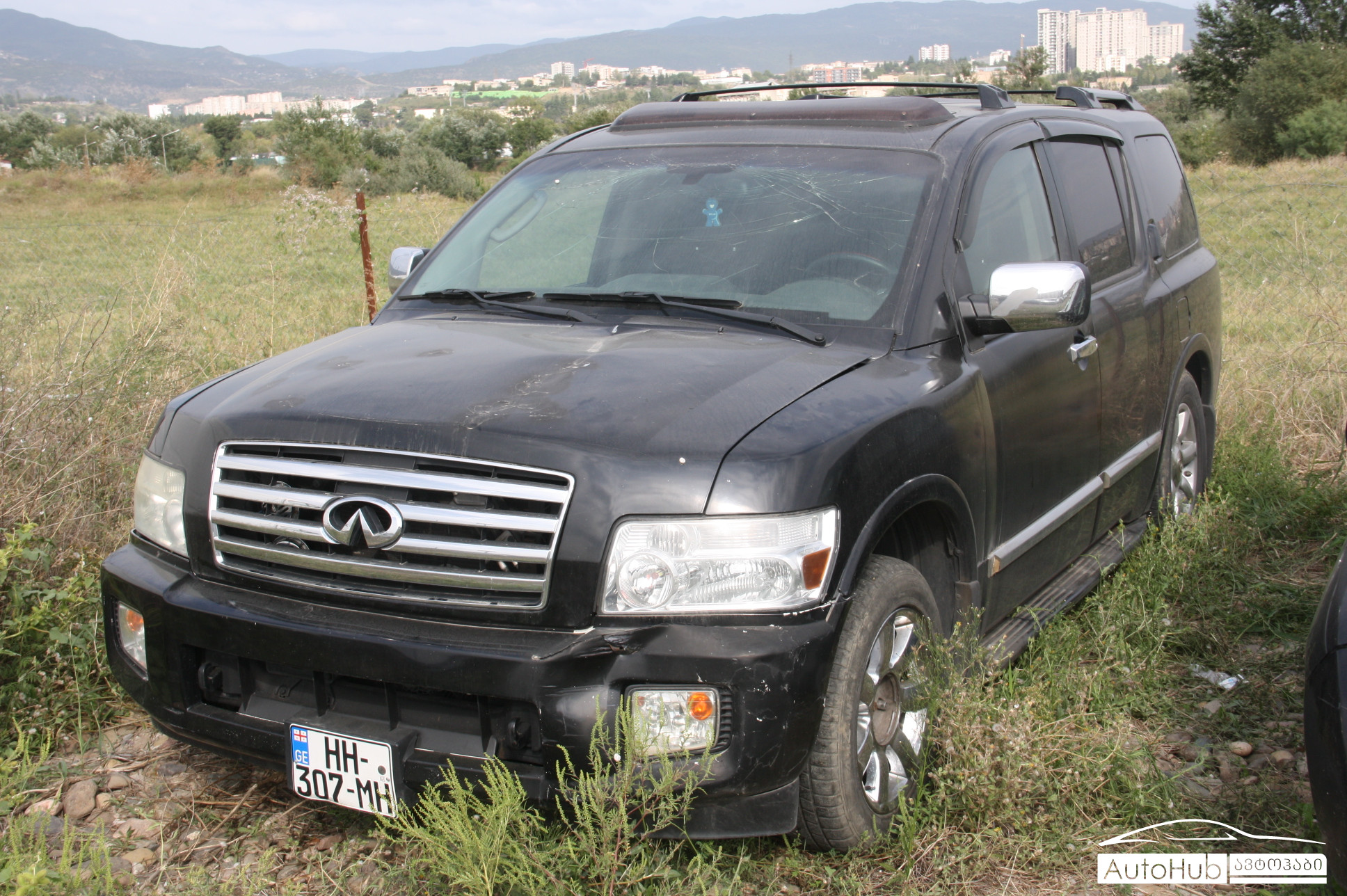 INFINITI QX56