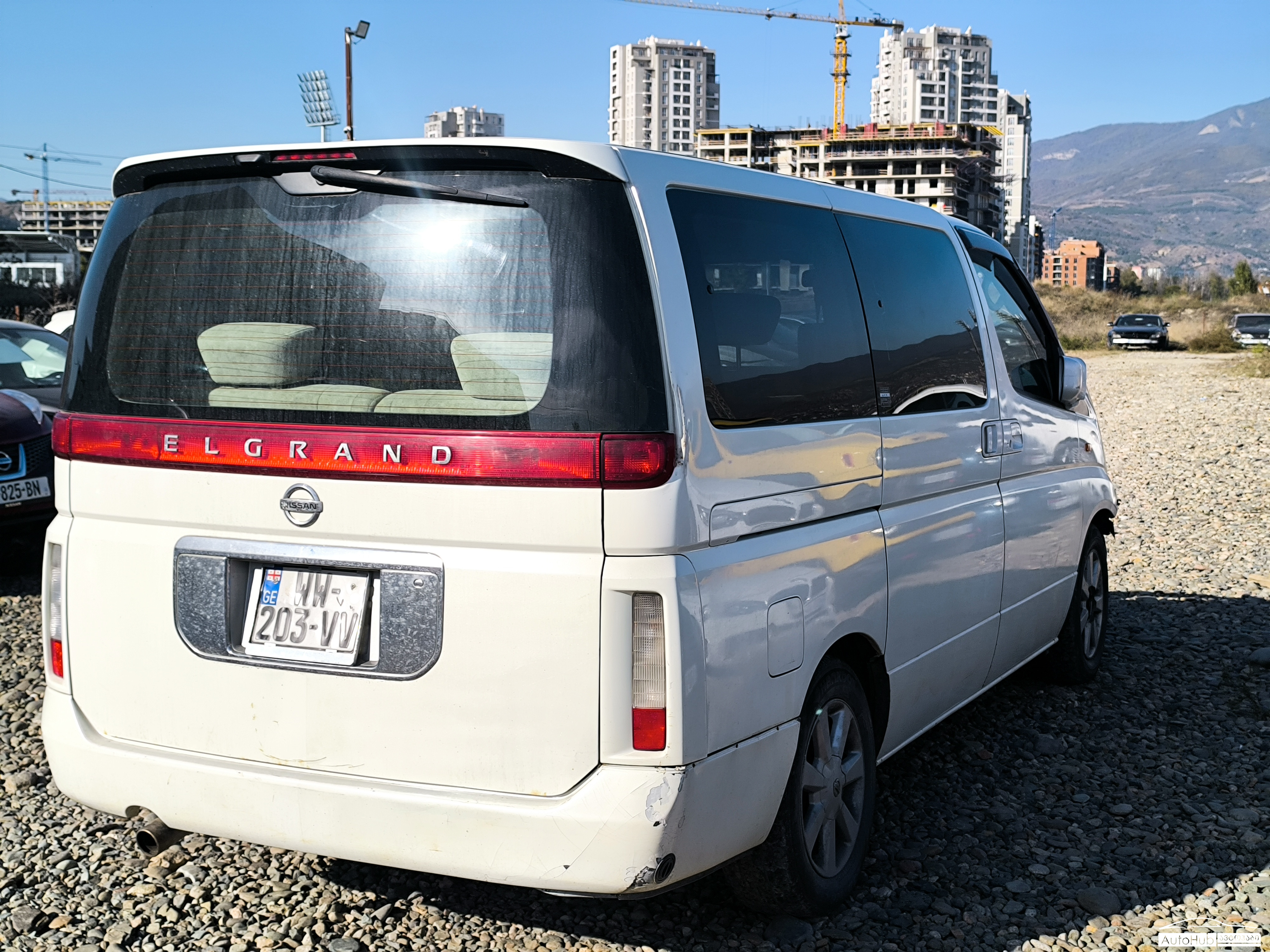 NISSAN Elgrand