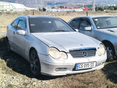 MERCEDES BENZ C 200