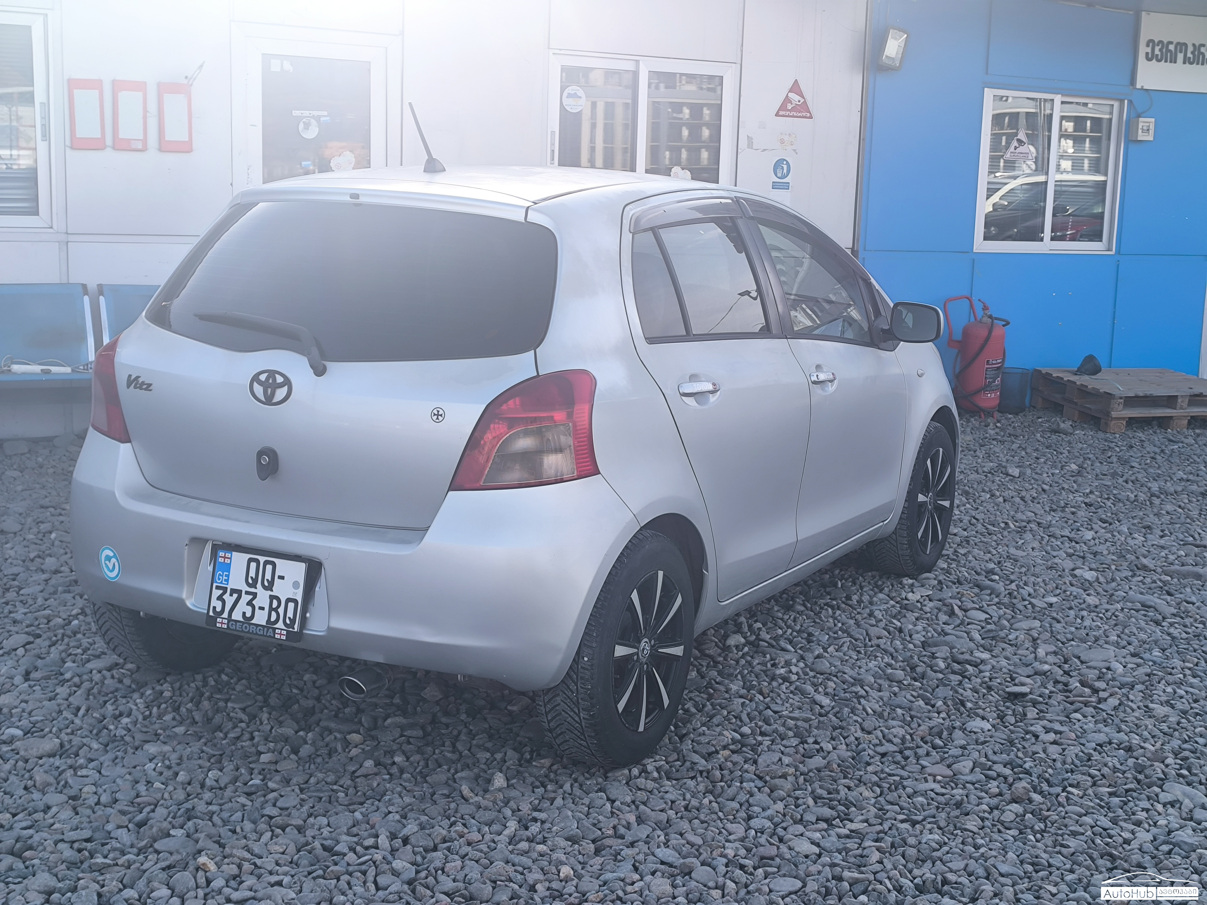 TOYOTA Vitz