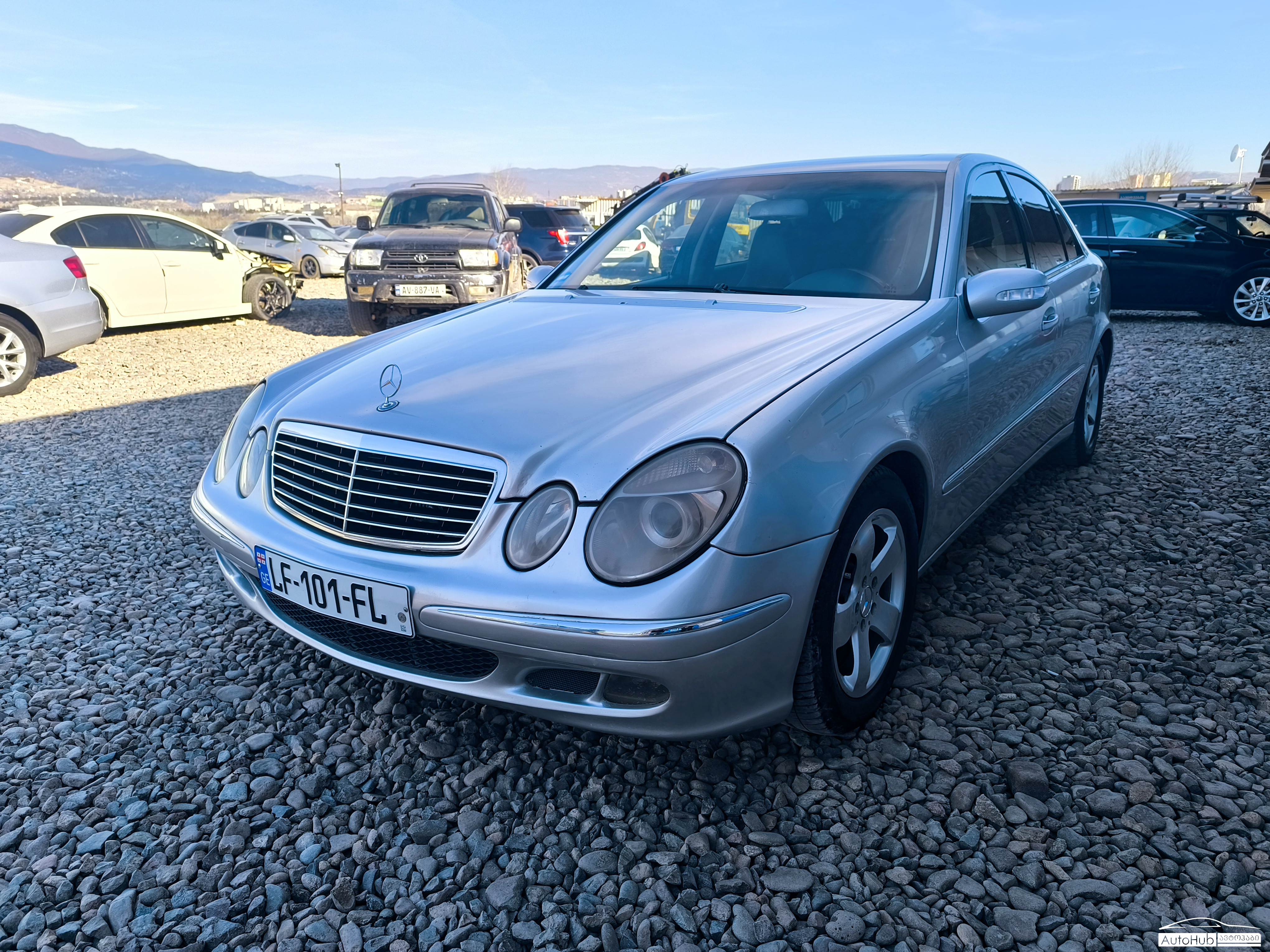 MERCEDES BENZ E 320