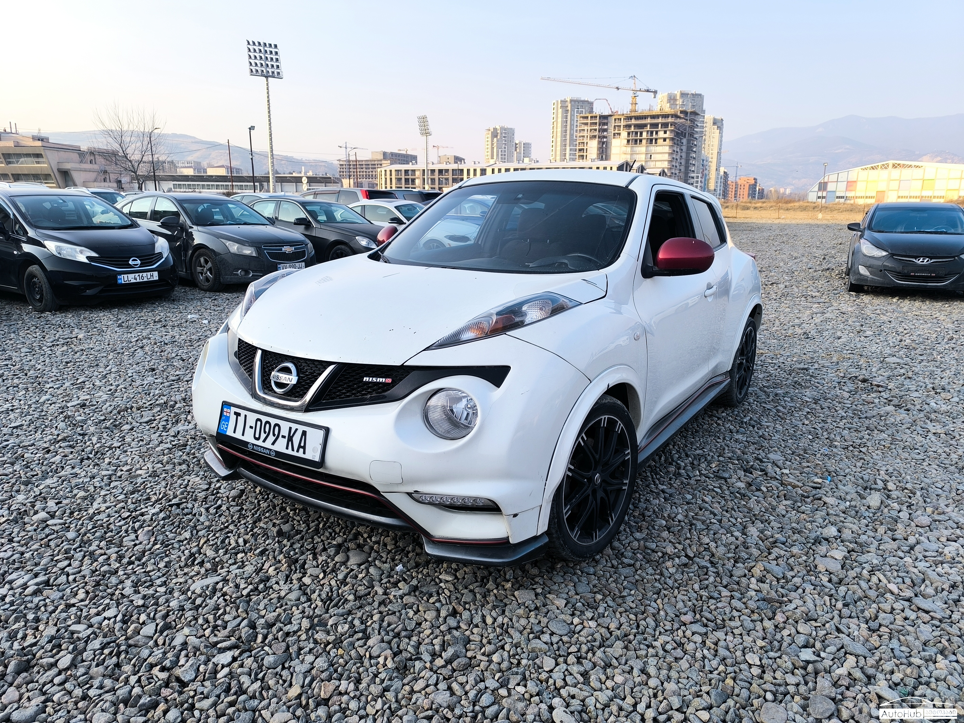 NISSAN Juke