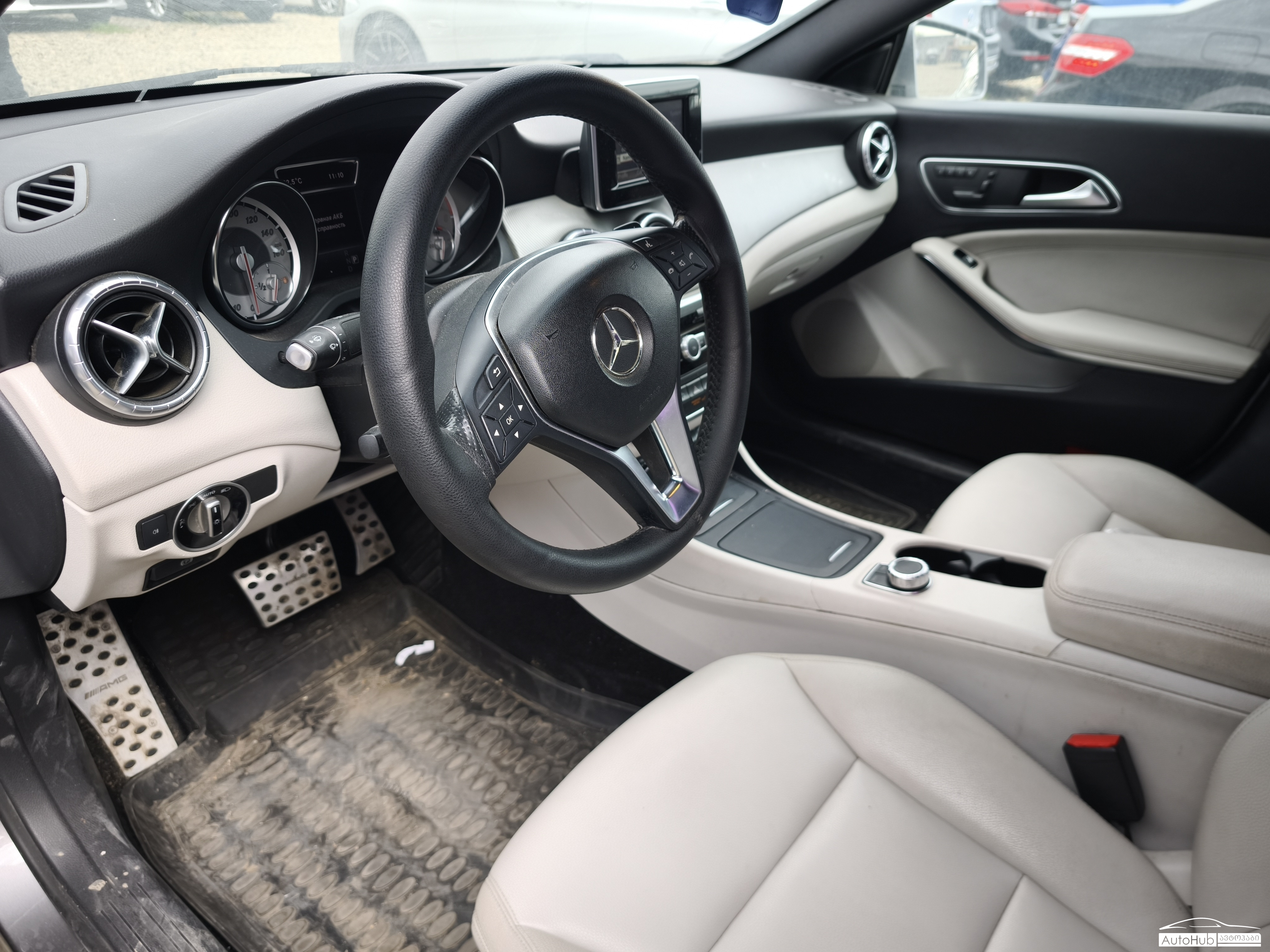 MERCEDES BENZ CLA 250