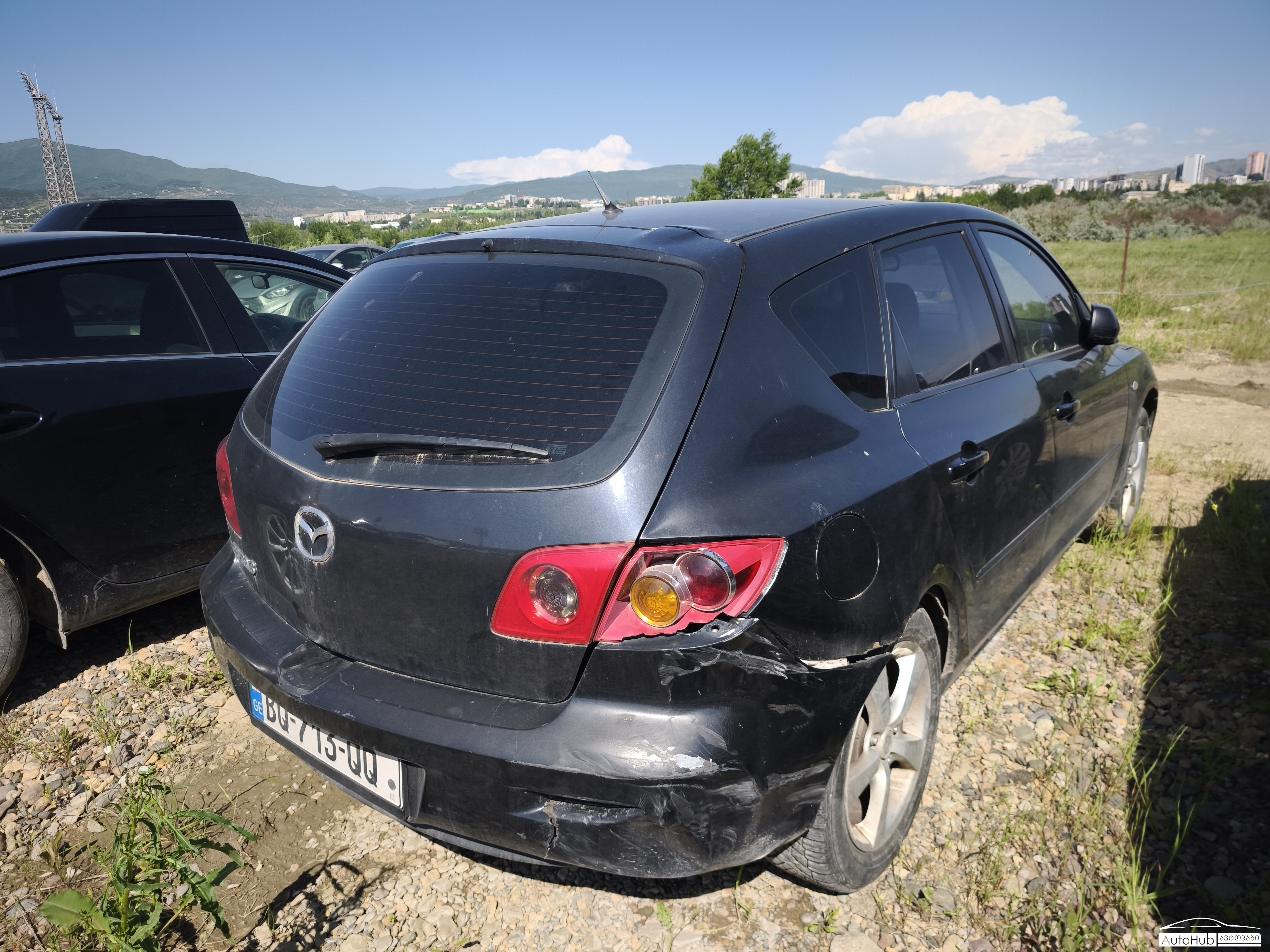 MAZDA Mazda 3