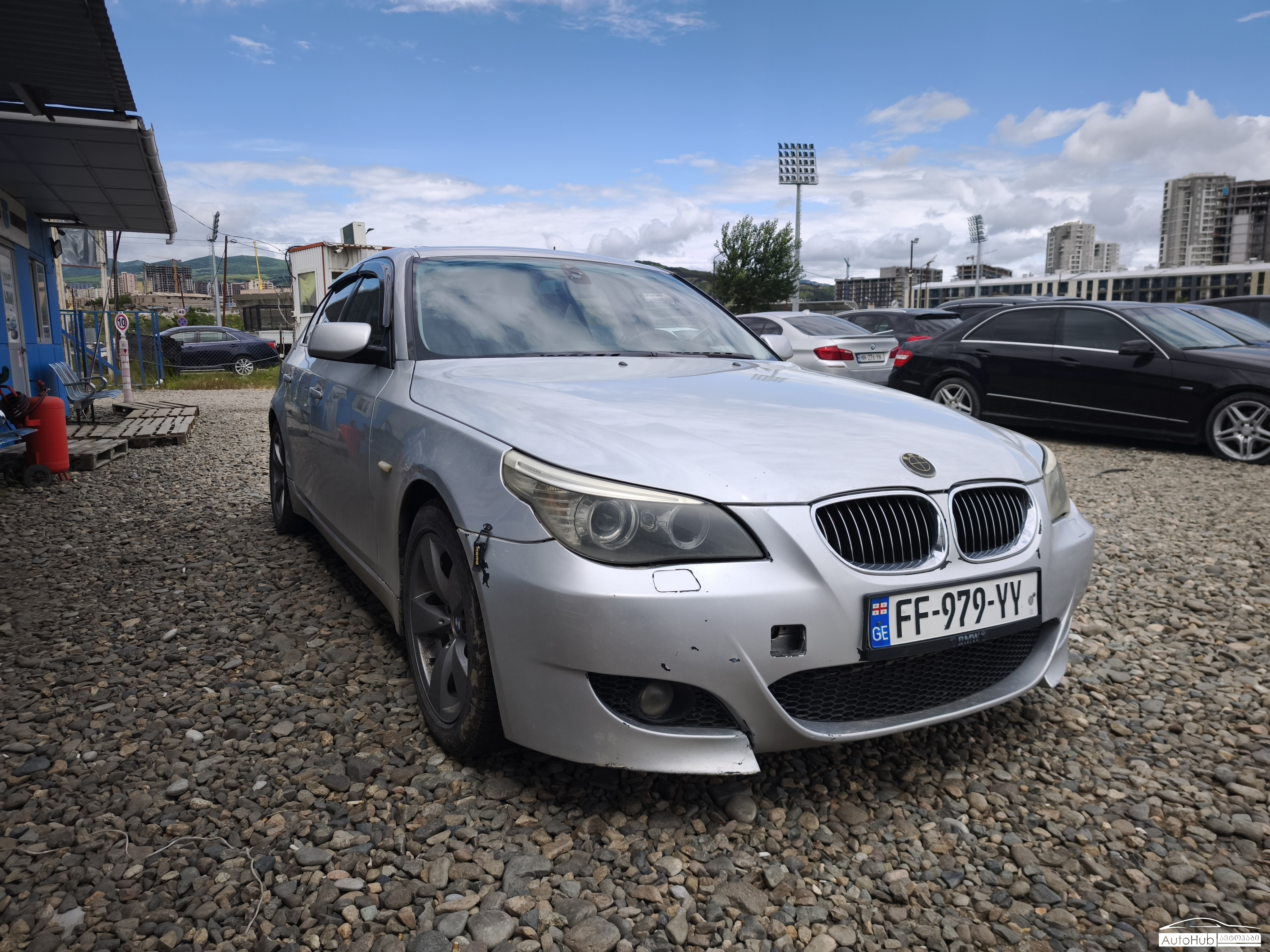 BMW 528