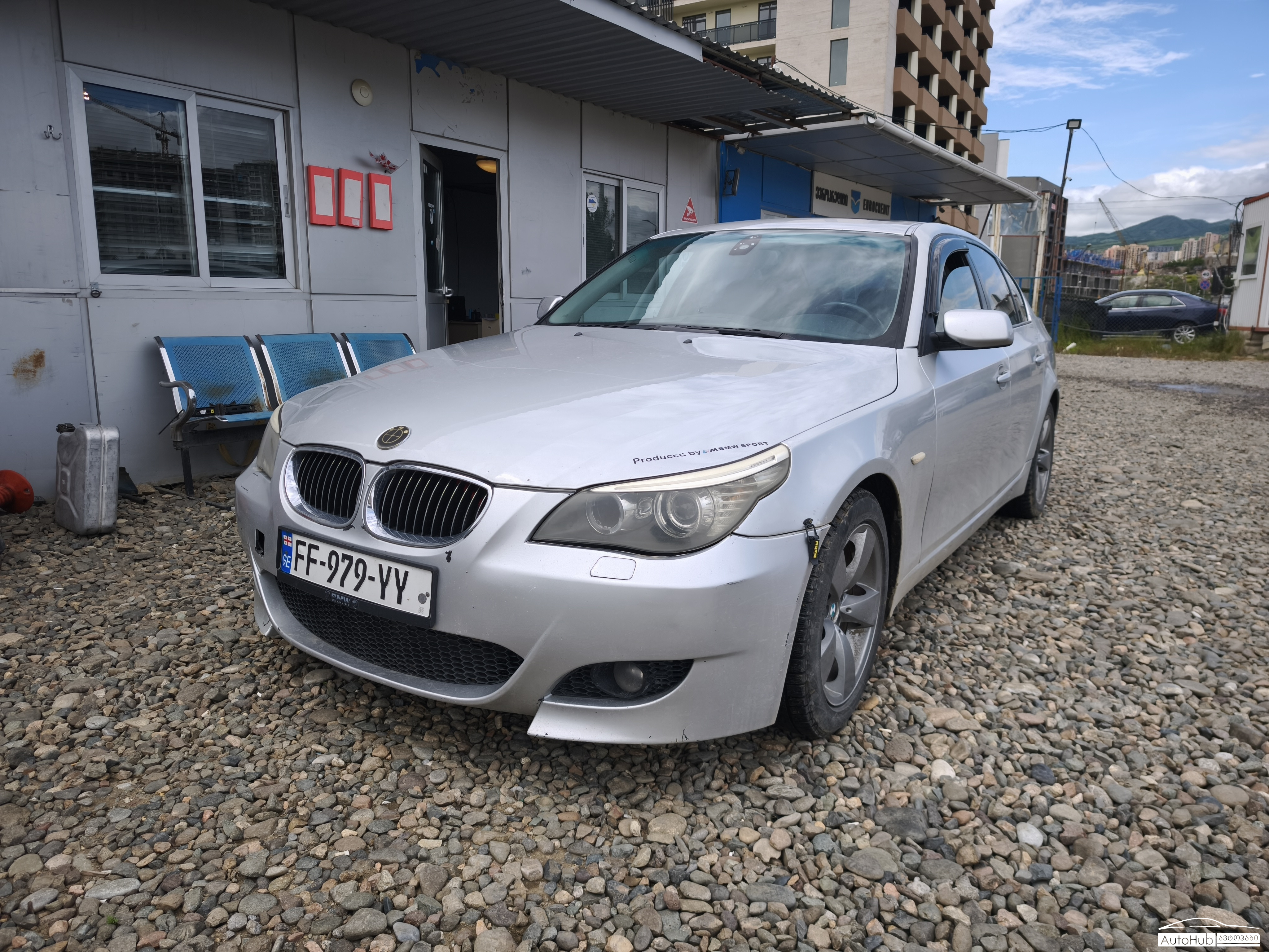 BMW 528