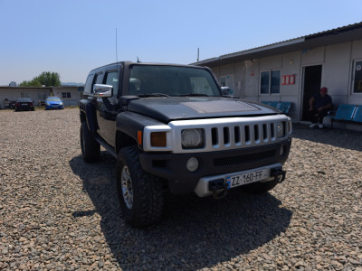 HUMMER H3