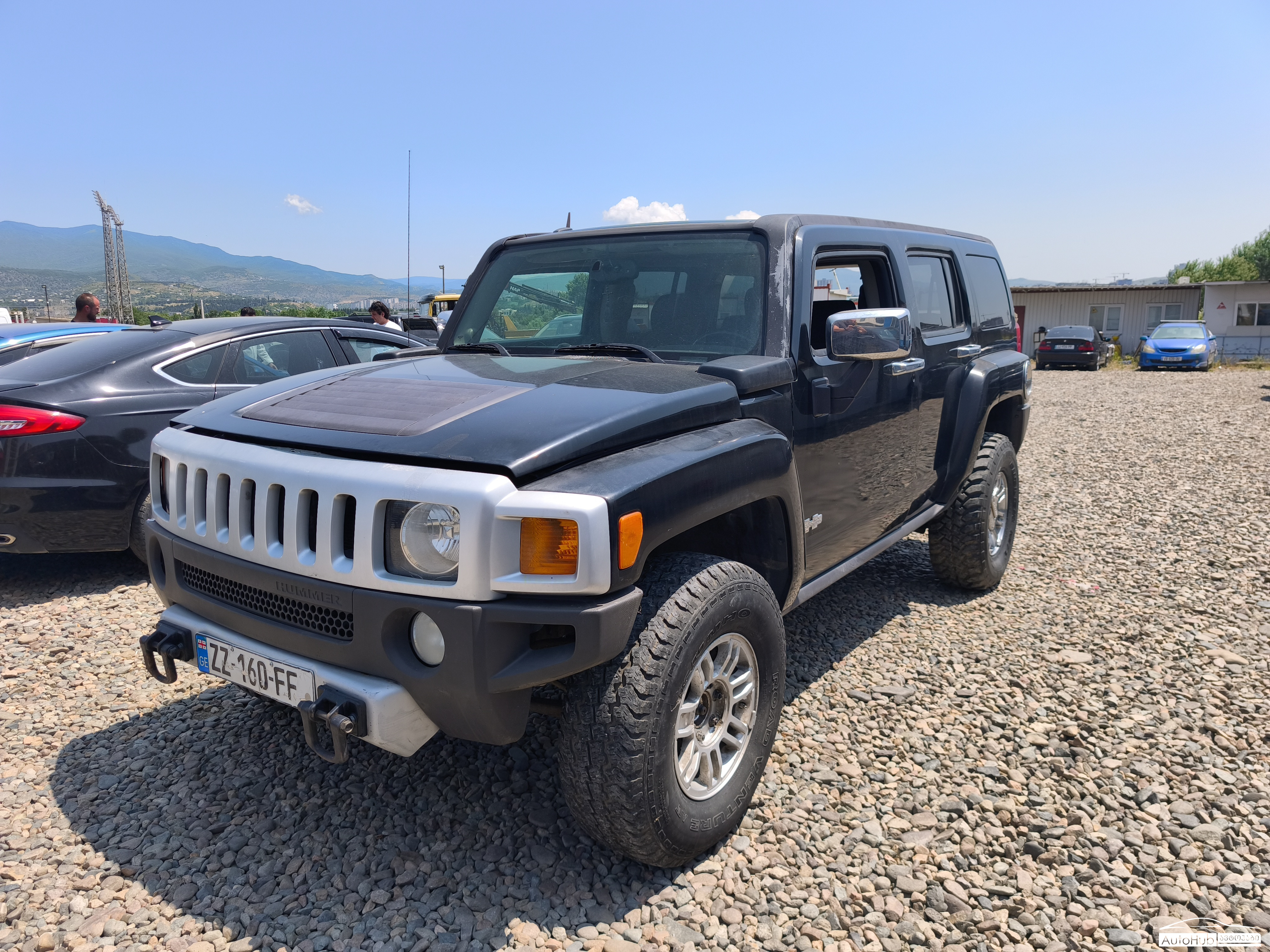 HUMMER H3