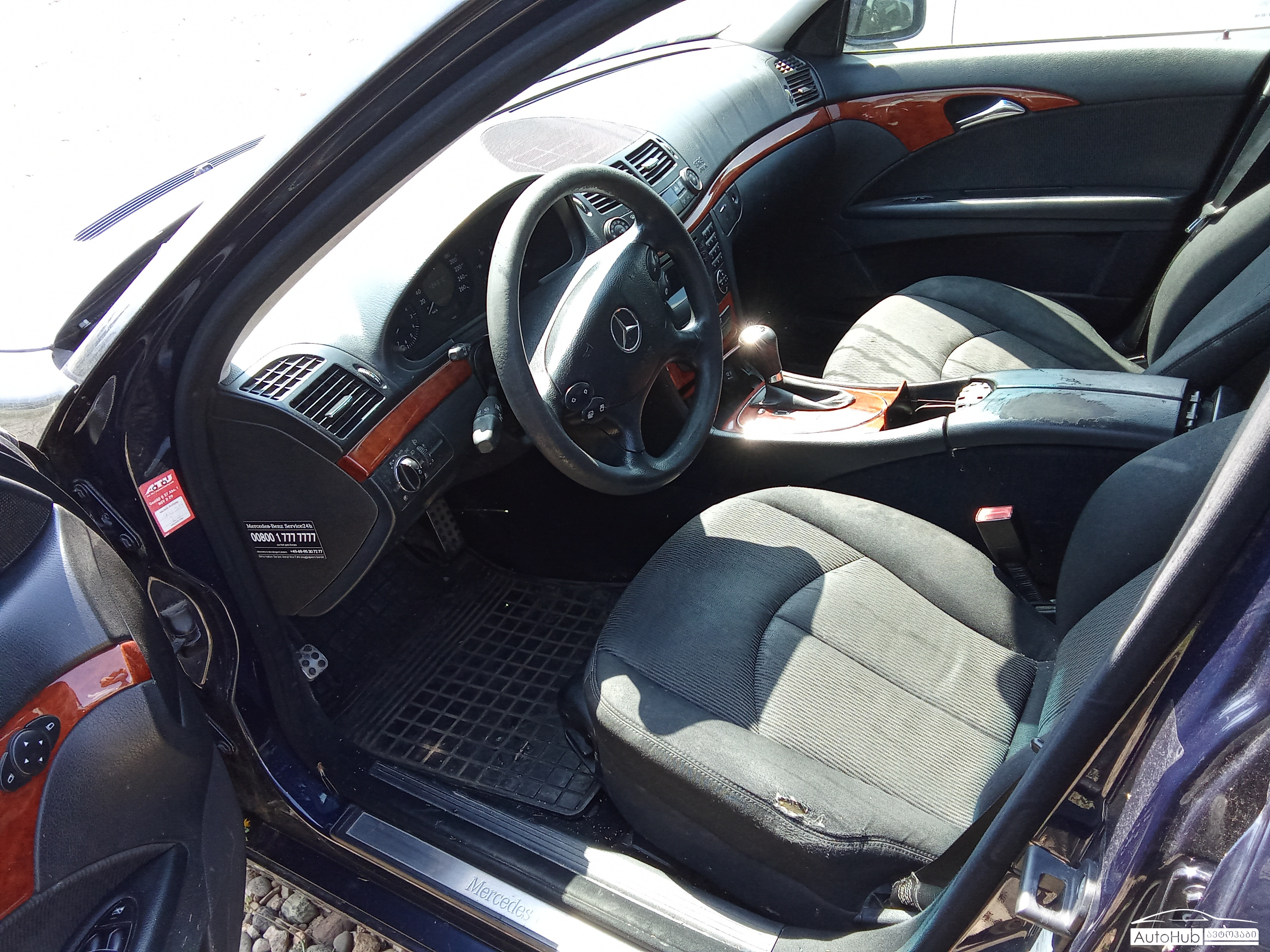 MERCEDES BENZ E 280