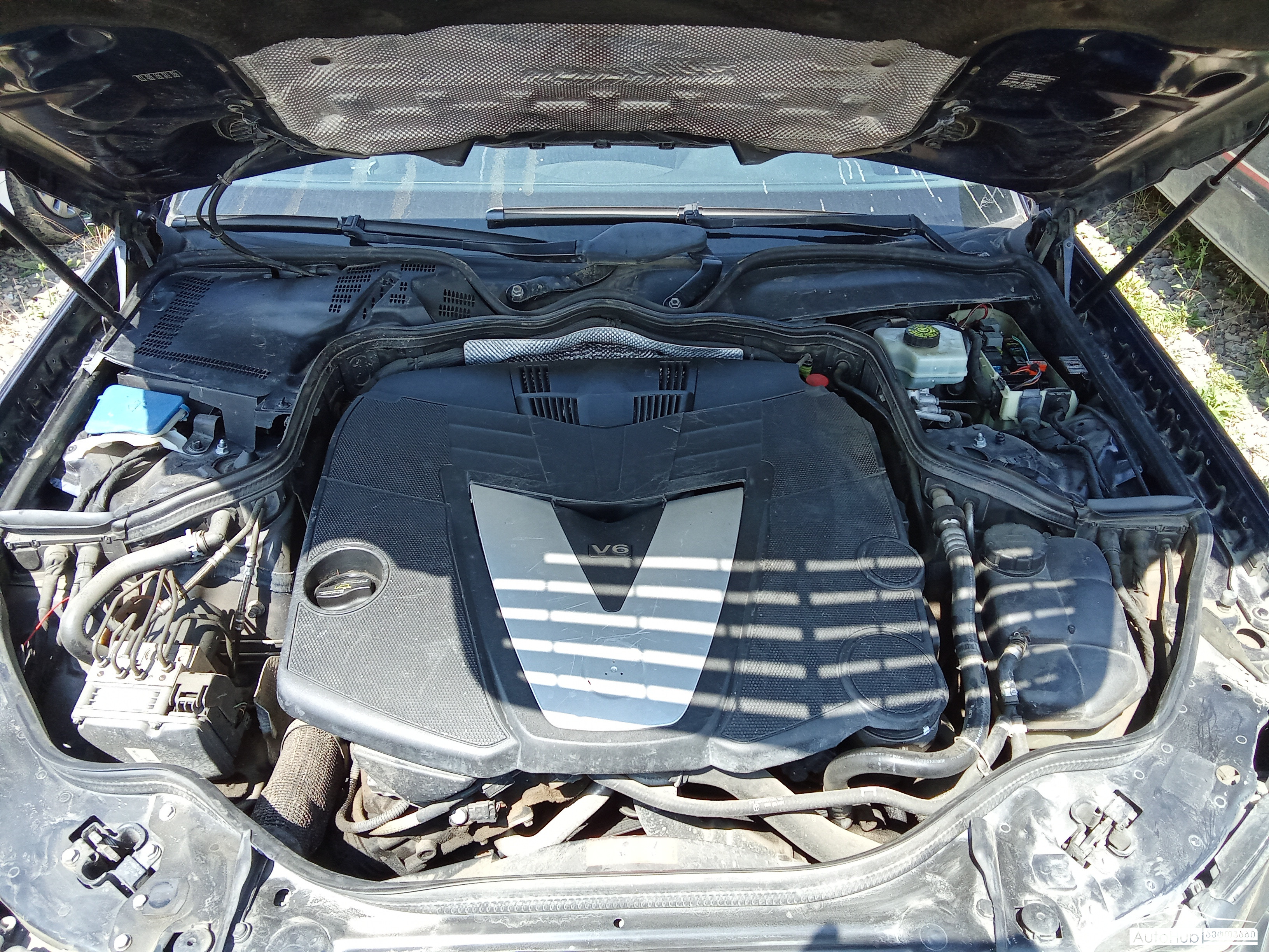 MERCEDES BENZ E 280
