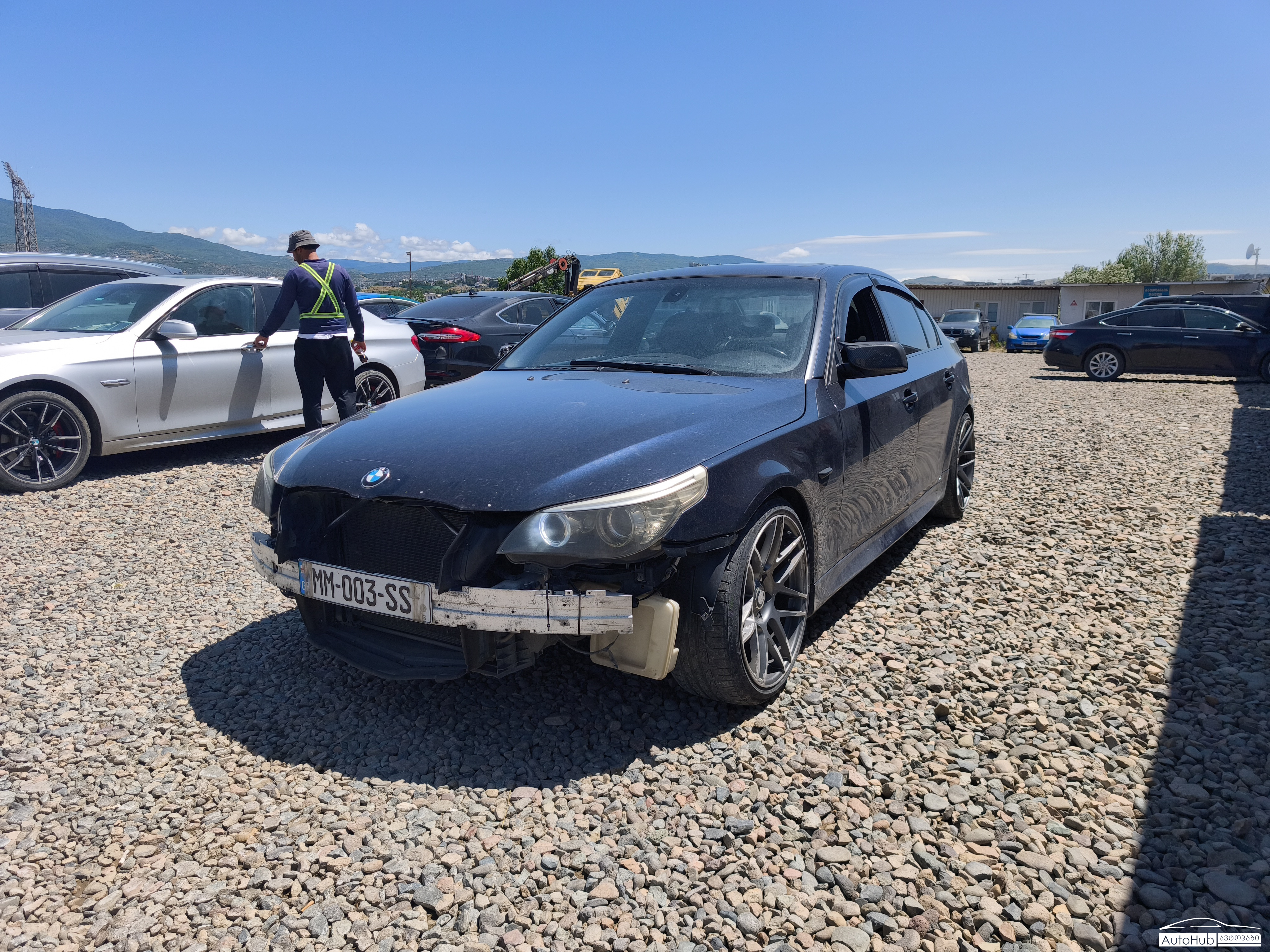 BMW 528