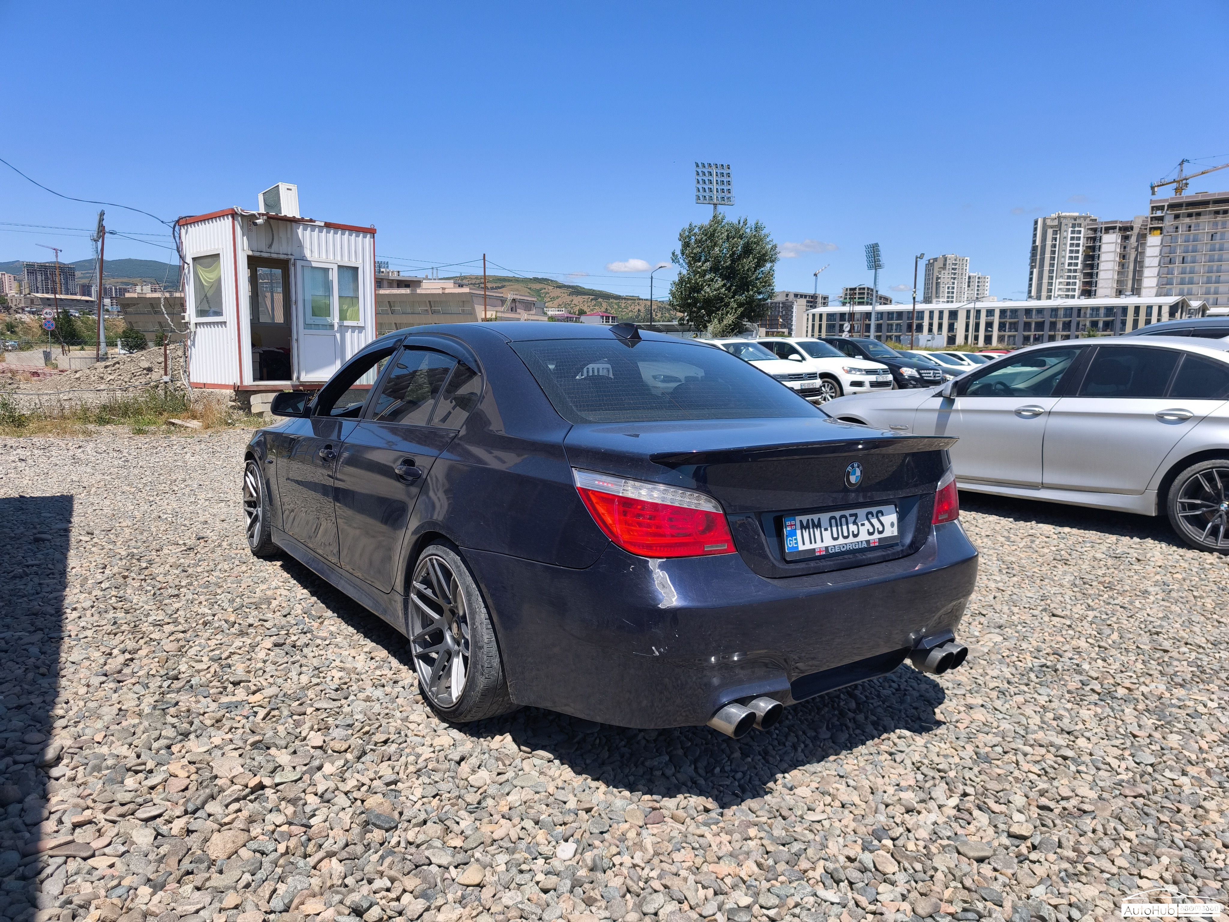 BMW 528