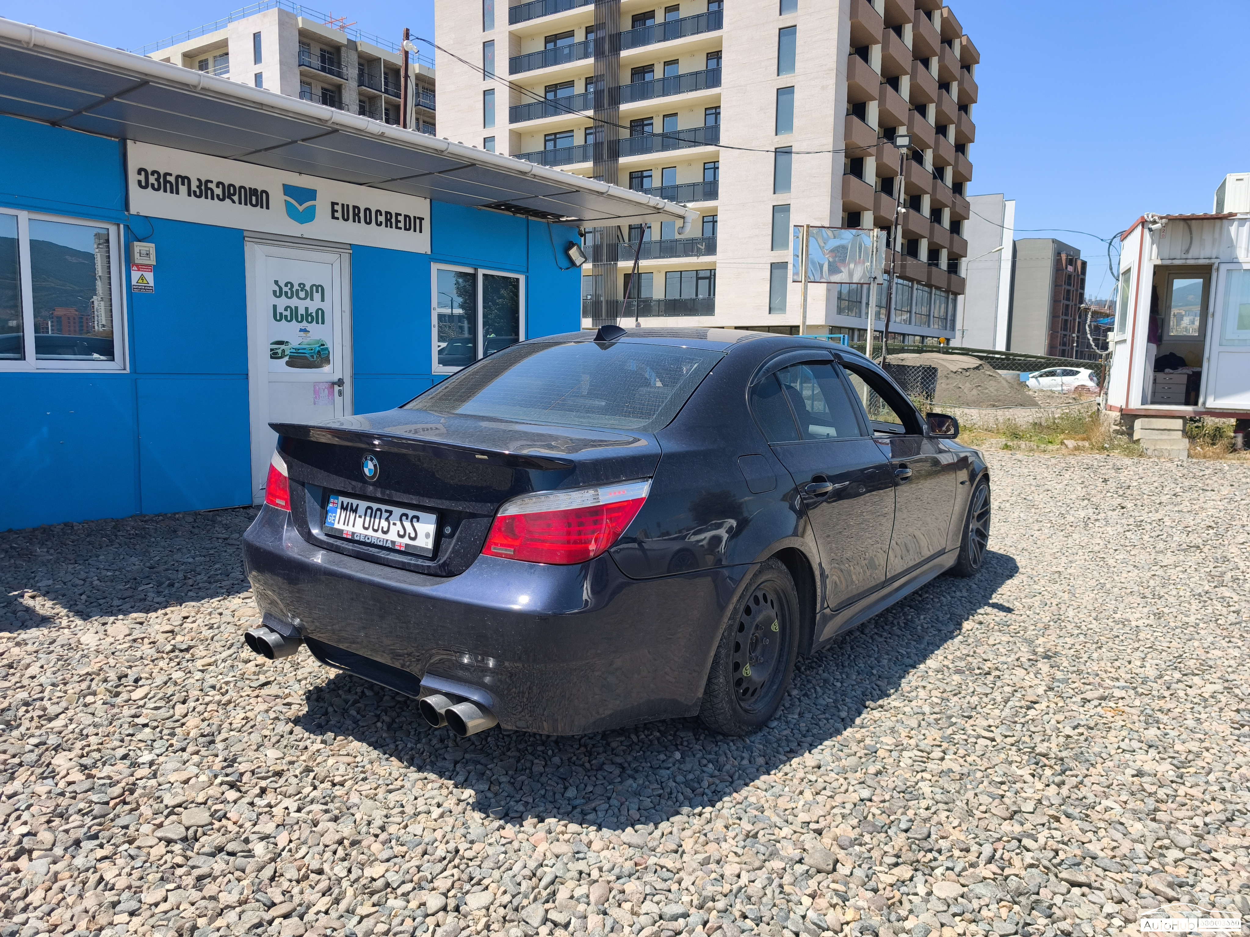 BMW 528