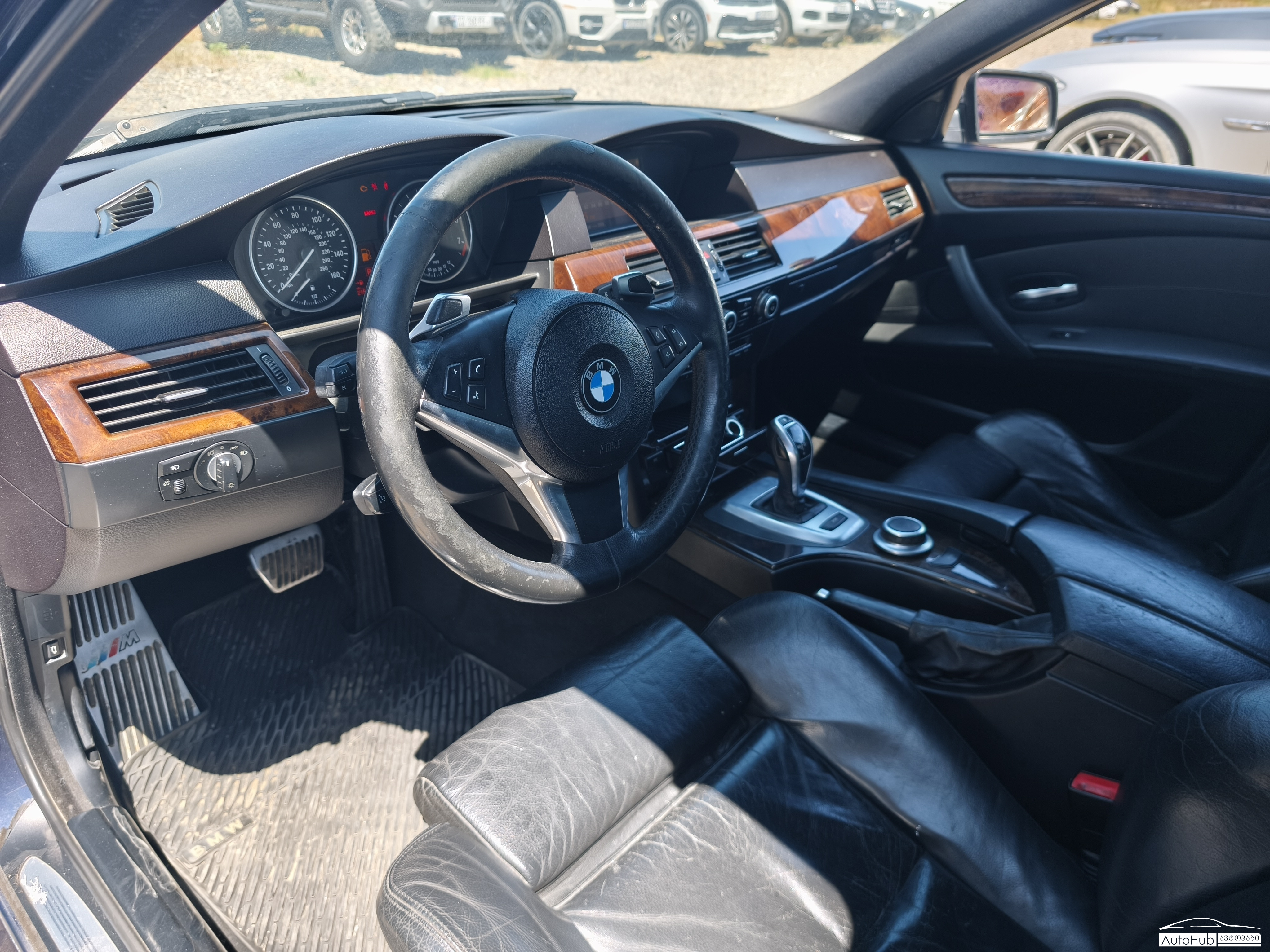 BMW 528