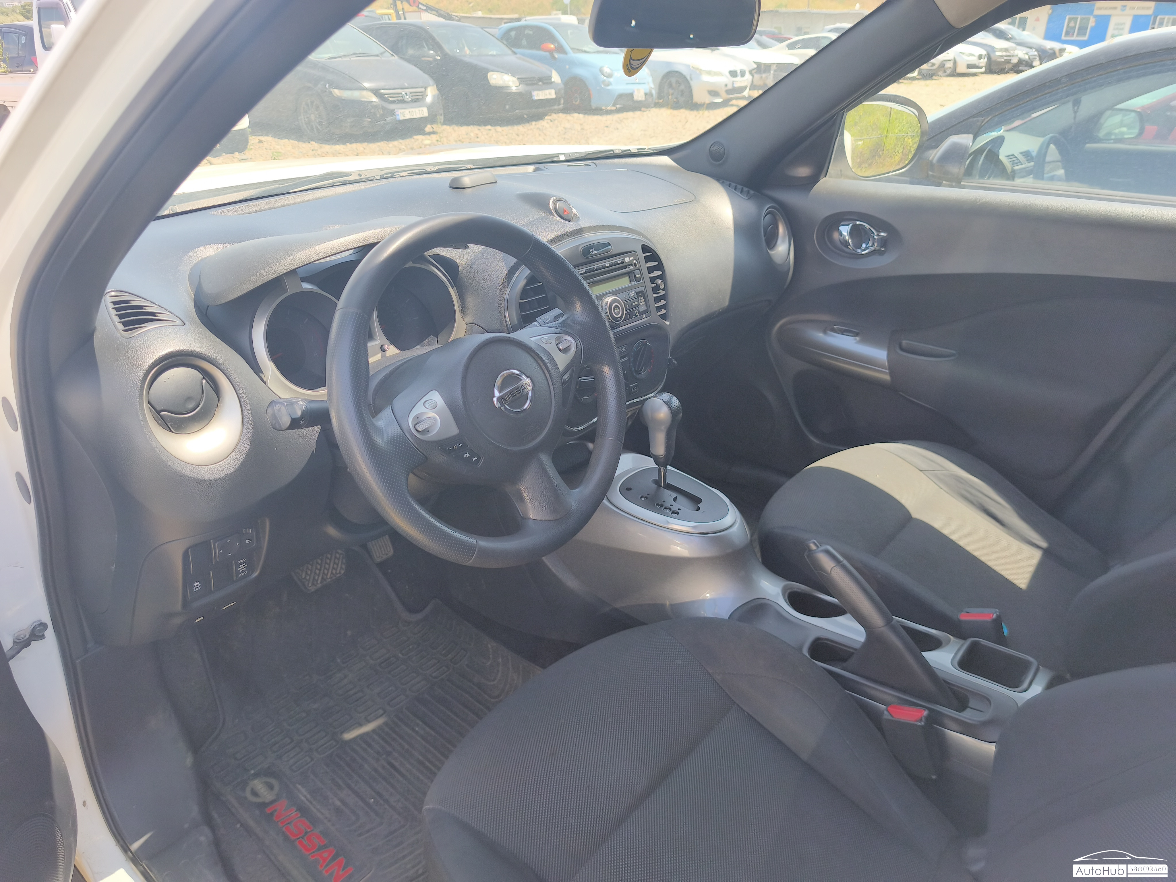 NISSAN Juke