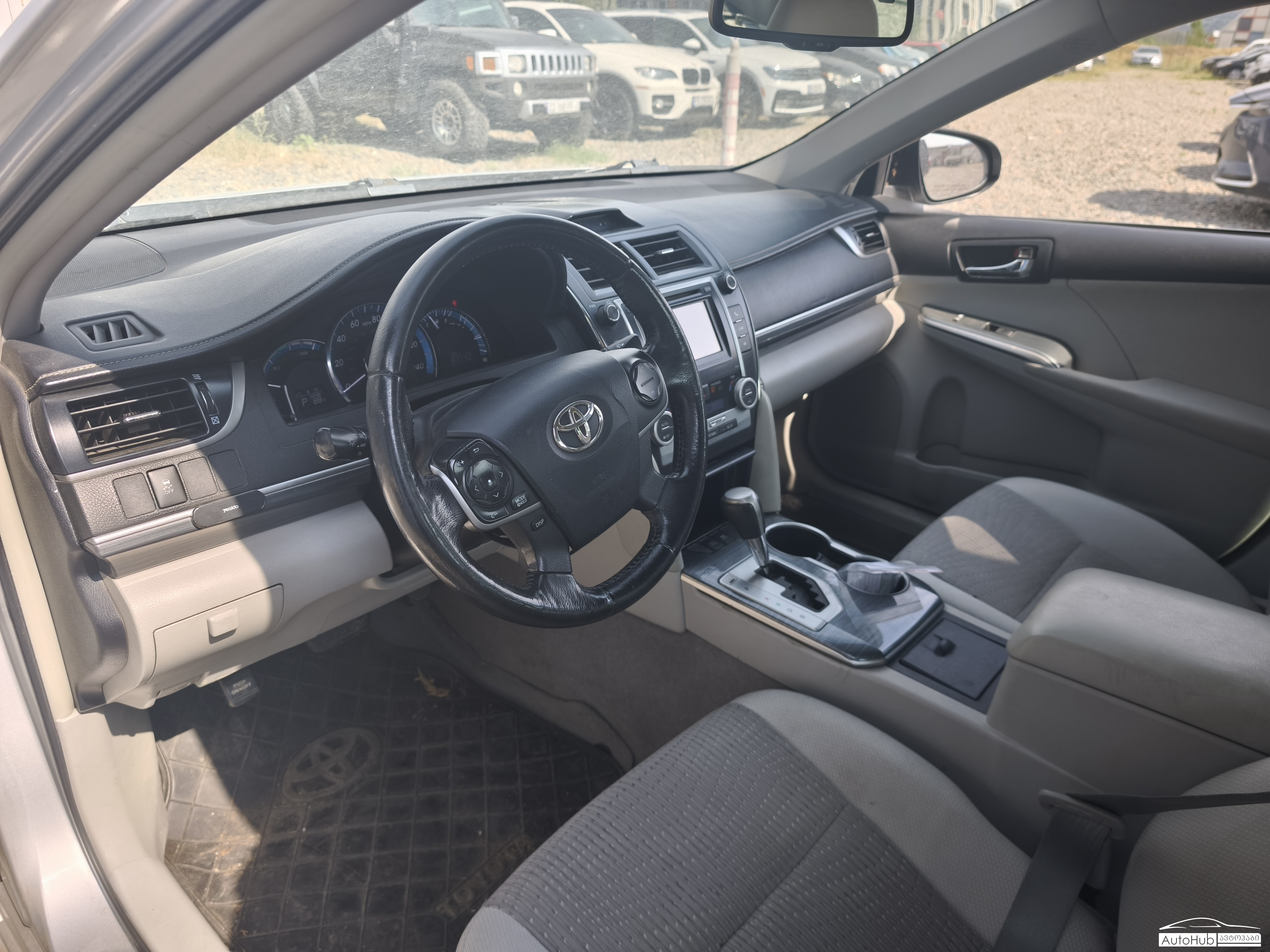 TOYOTA Camry