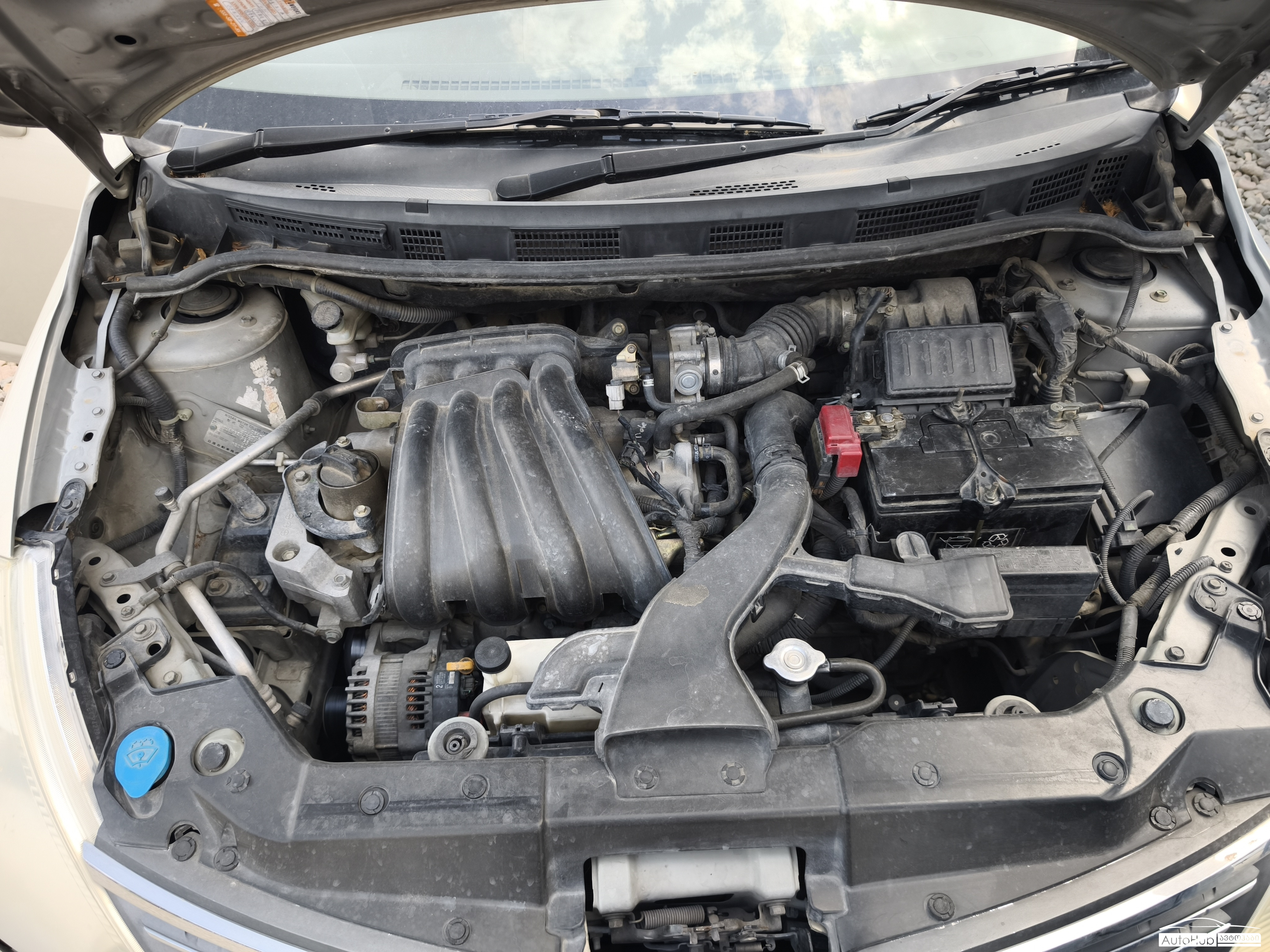 NISSAN Tiida