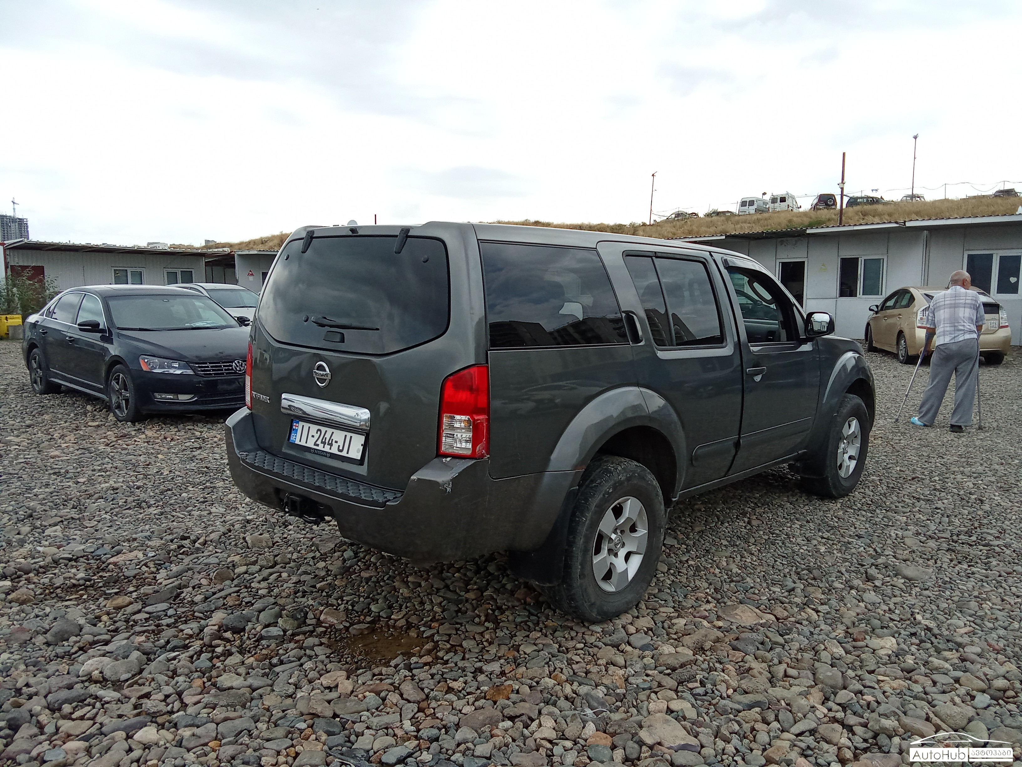 NISSAN Pathfinder