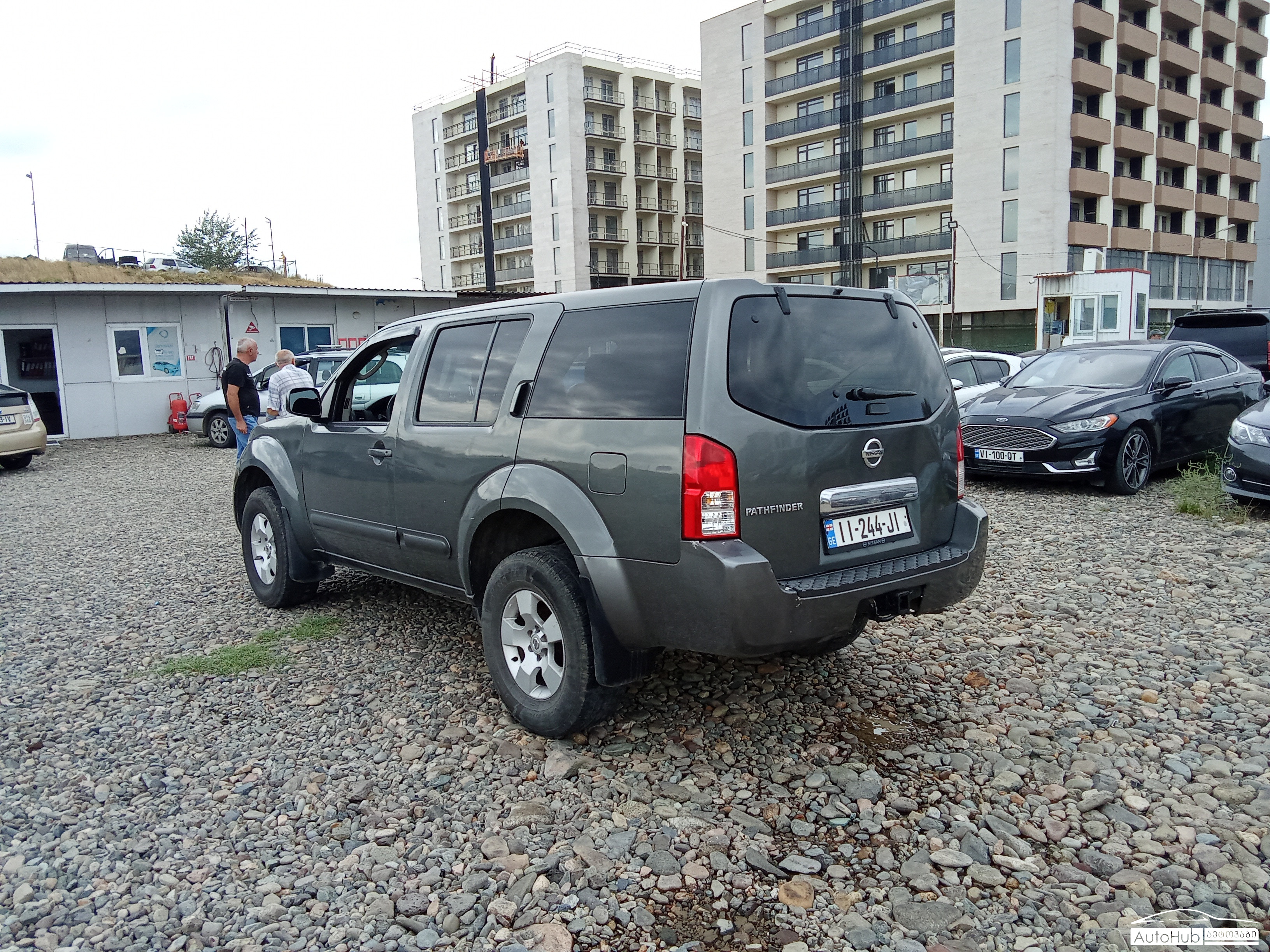 NISSAN Pathfinder