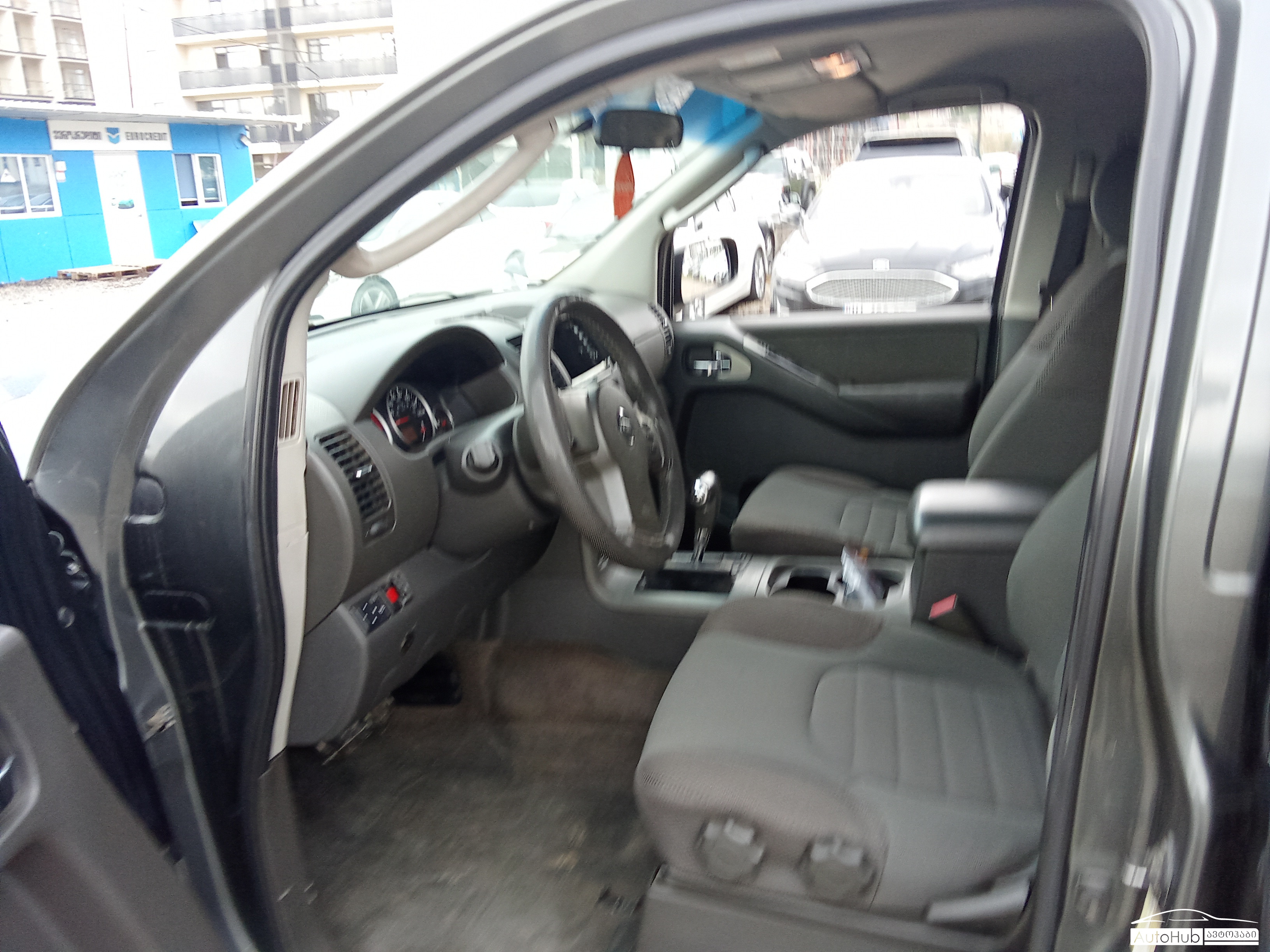 NISSAN Pathfinder