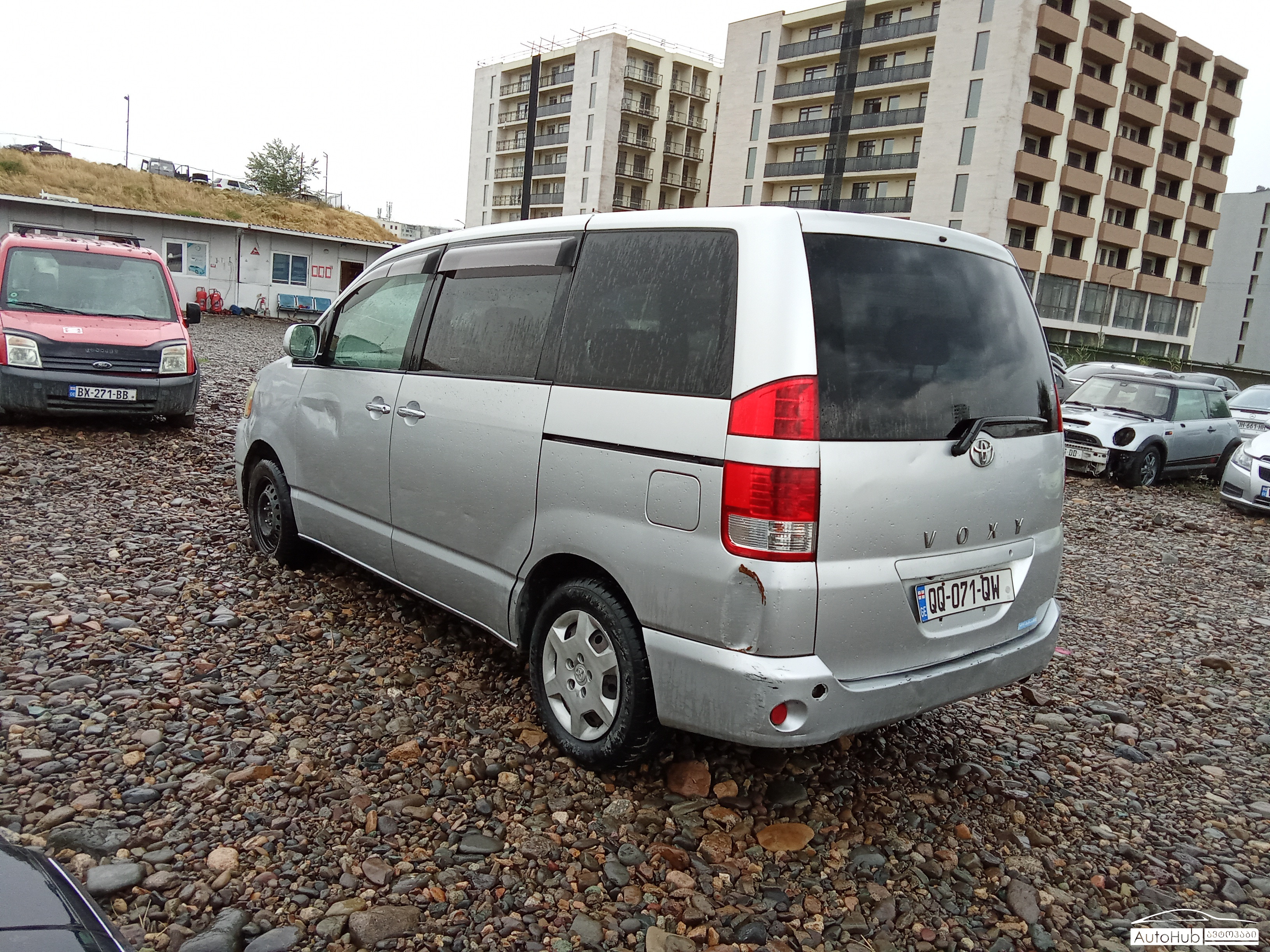 TOYOTA Noah