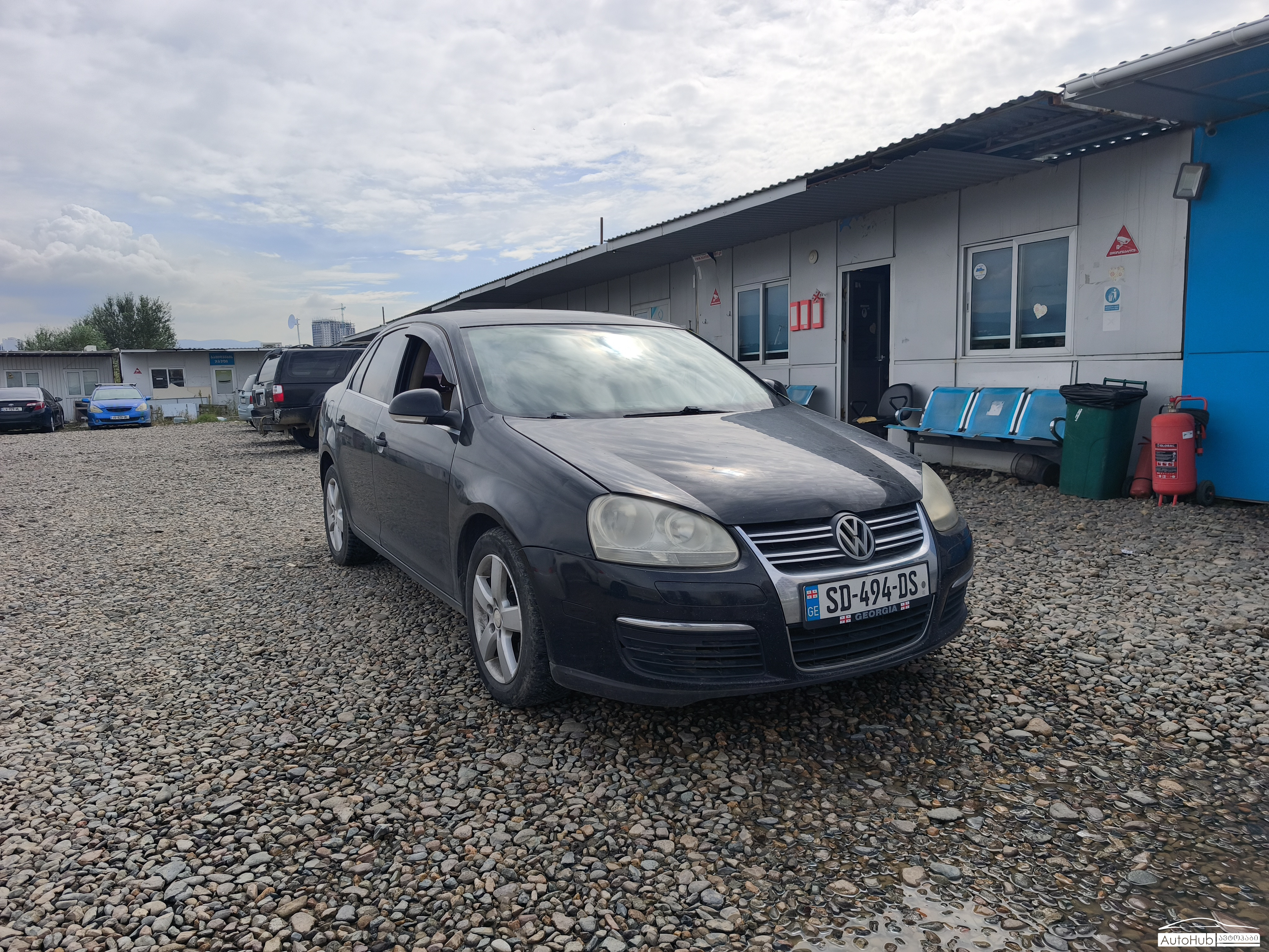 VOLKSWAGEN Jetta