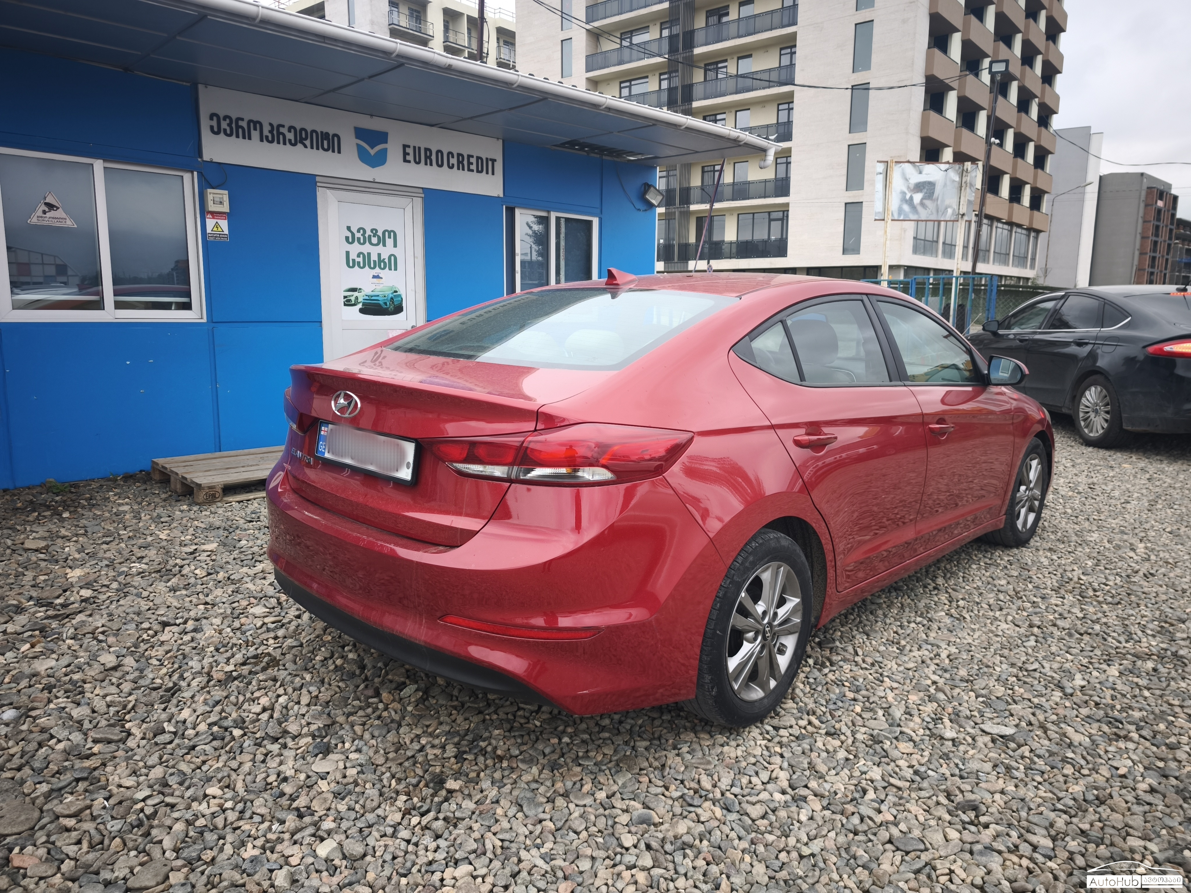 HYUNDAI Elantra