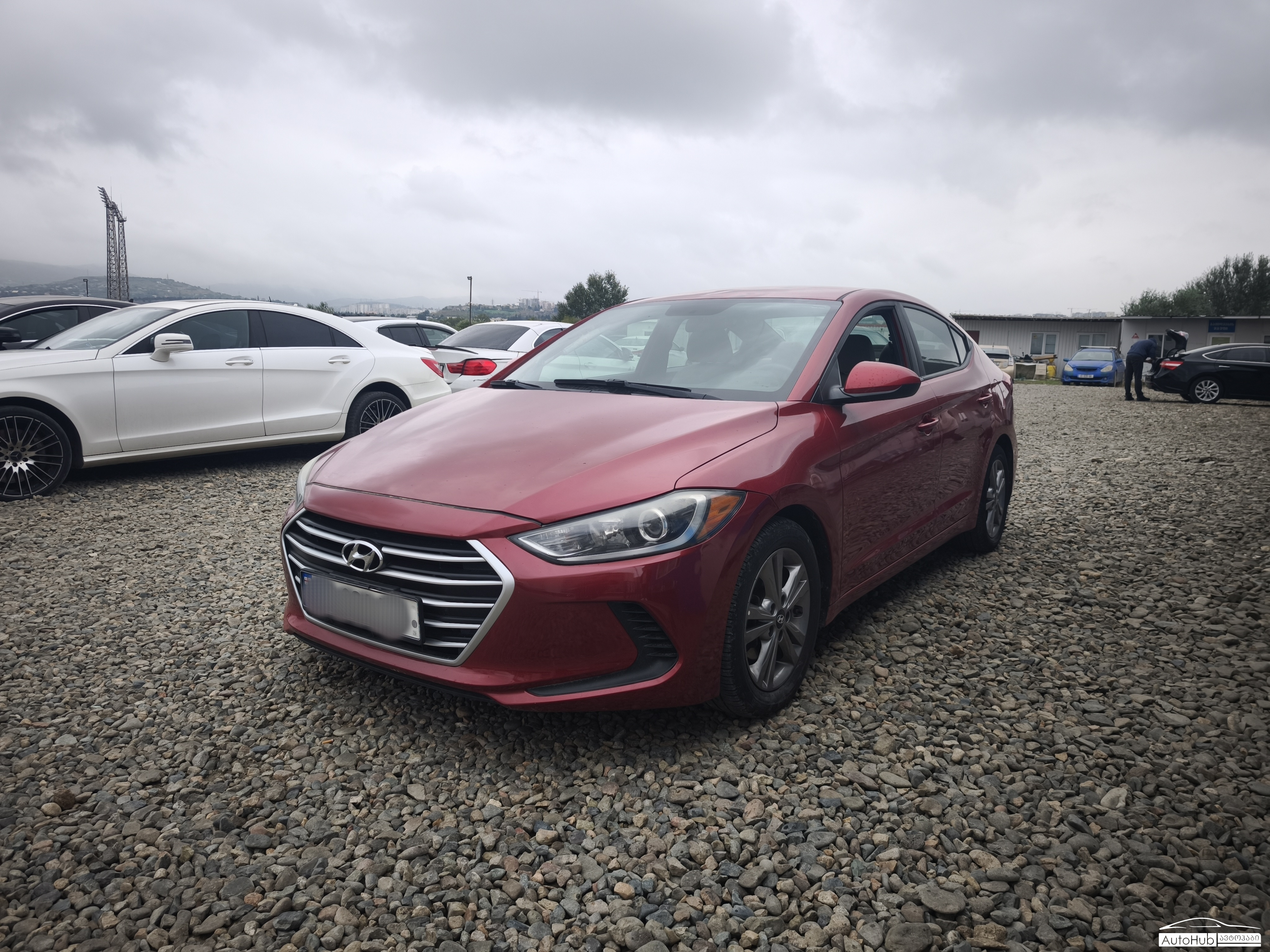 HYUNDAI Elantra