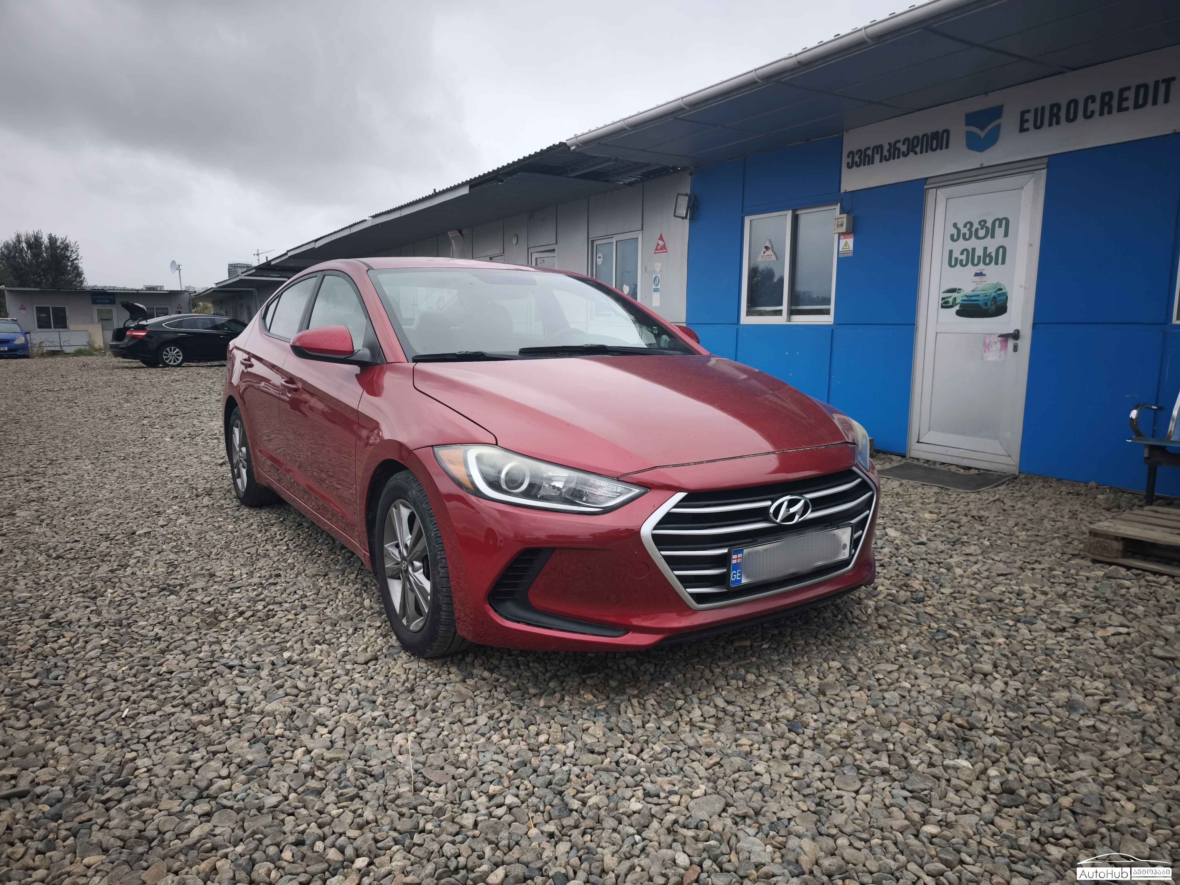 HYUNDAI Elantra