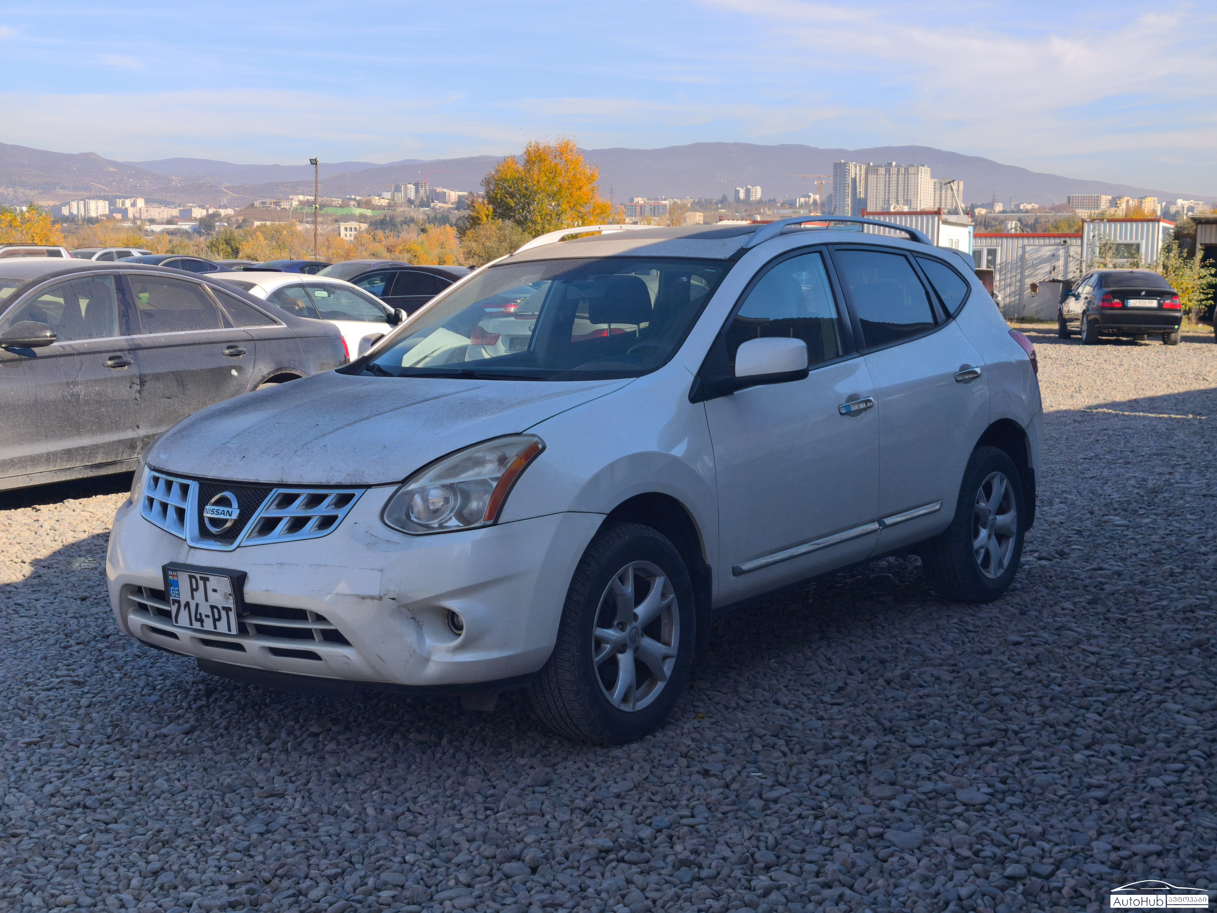 NISSAN Rogue