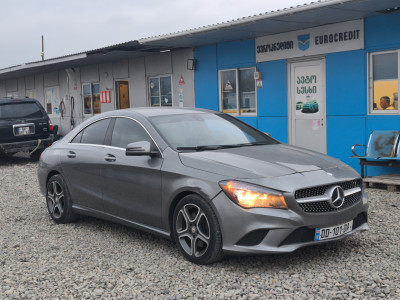 MERCEDES BENZ CLA 250