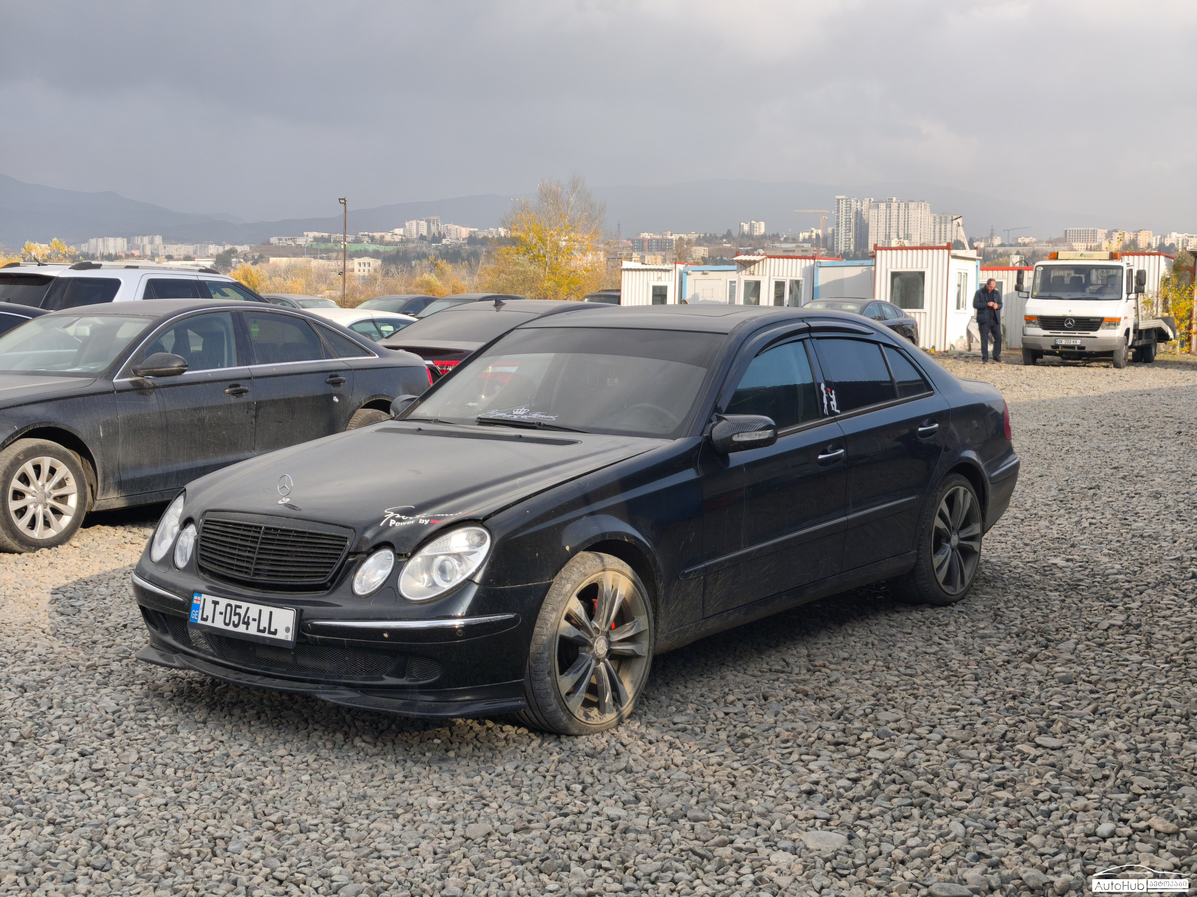 MERCEDES BENZ E 320