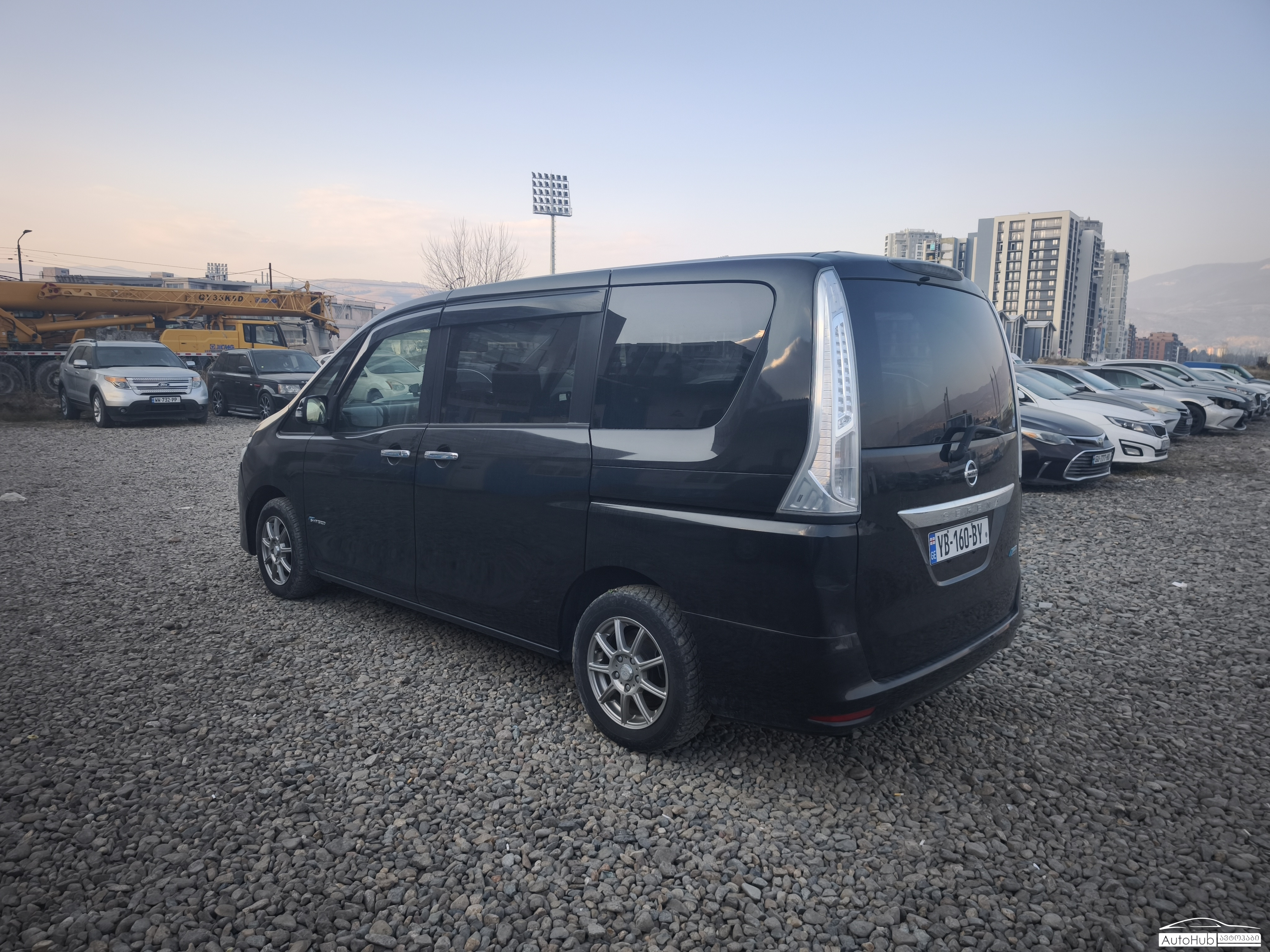 NISSAN Serena