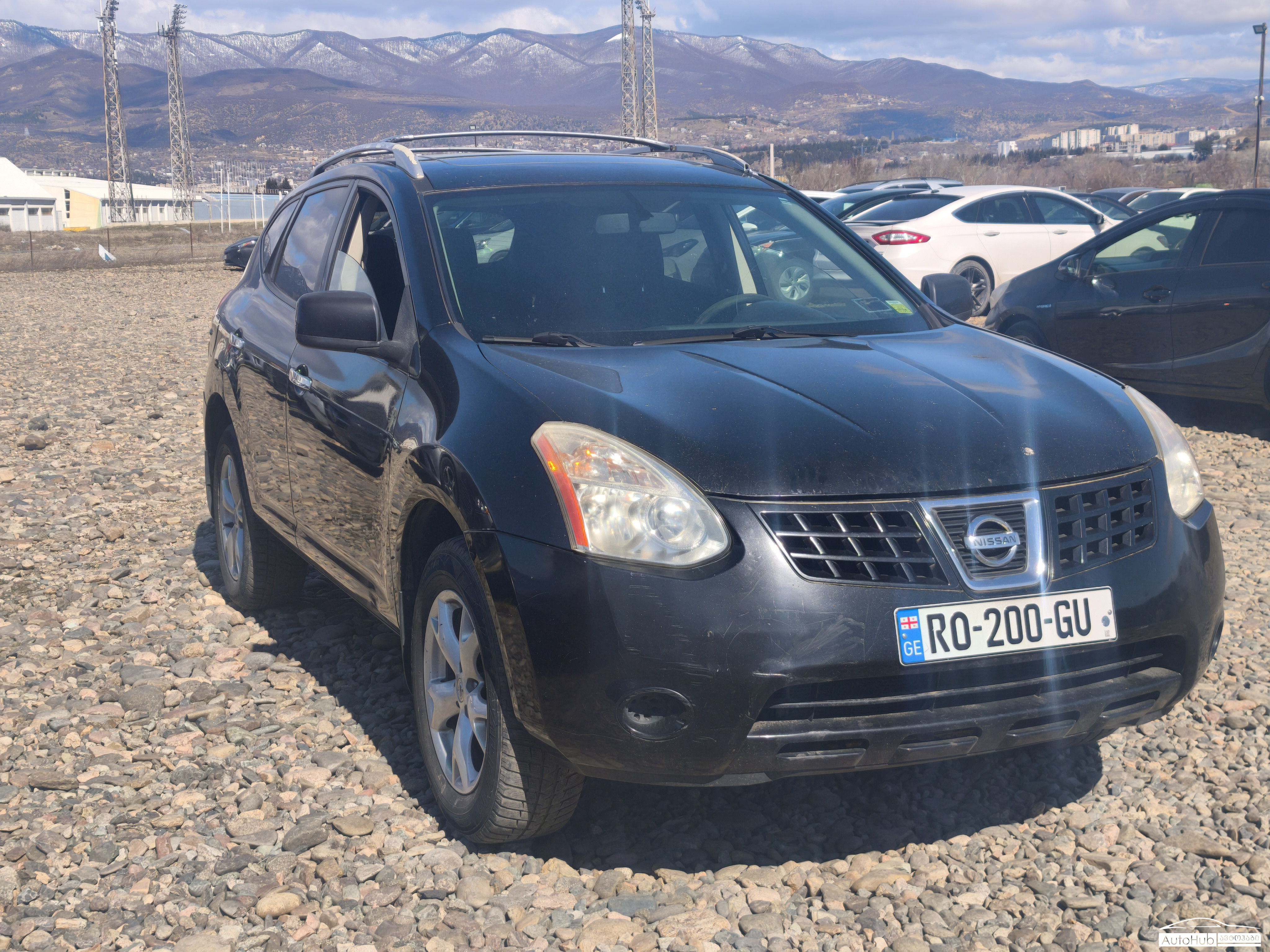 NISSAN Rogue