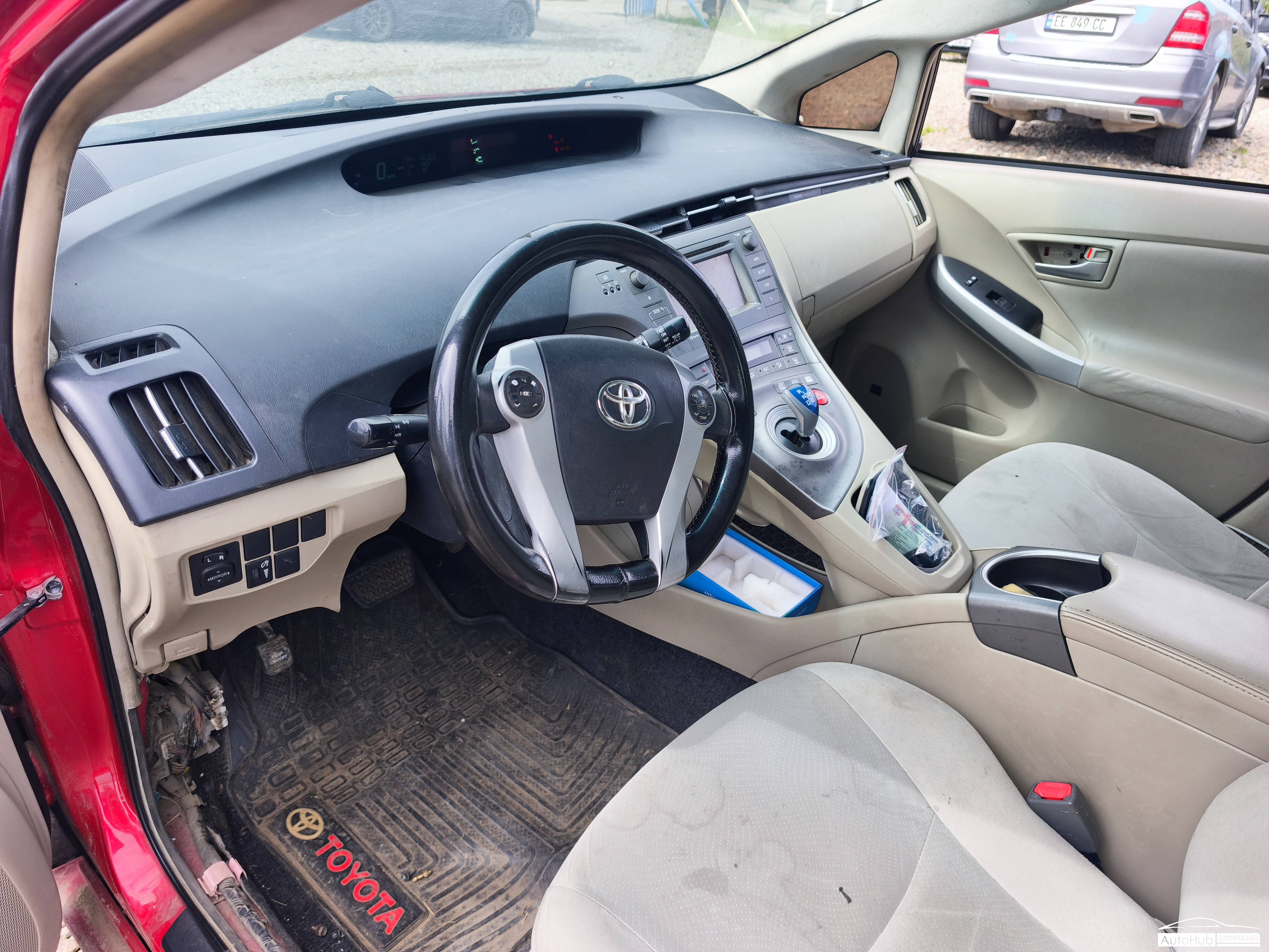 TOYOTA Prius