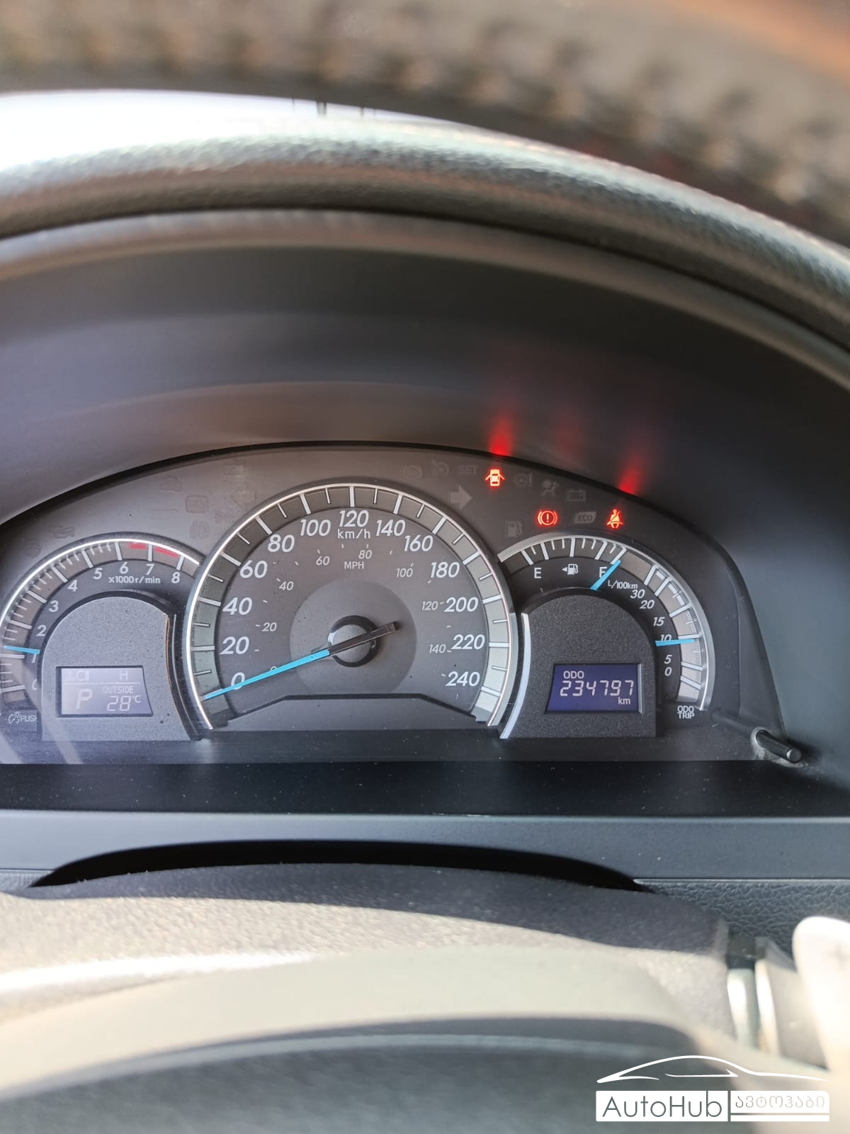 TOYOTA Camry