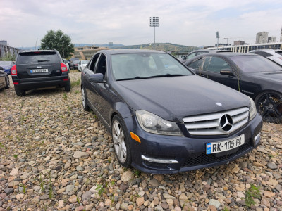 MERCEDES BENZ C 300