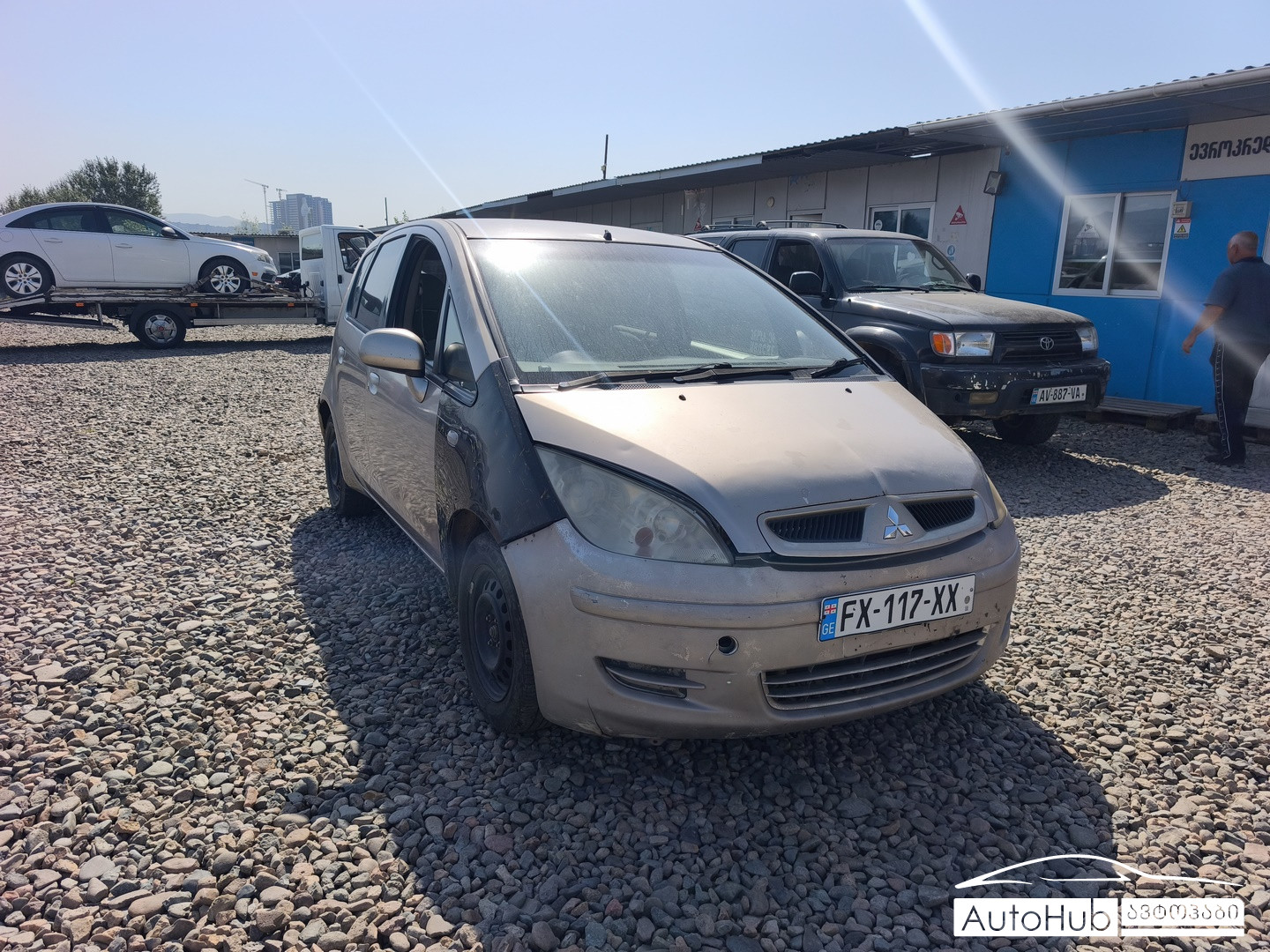 MITSUBISHI Colt