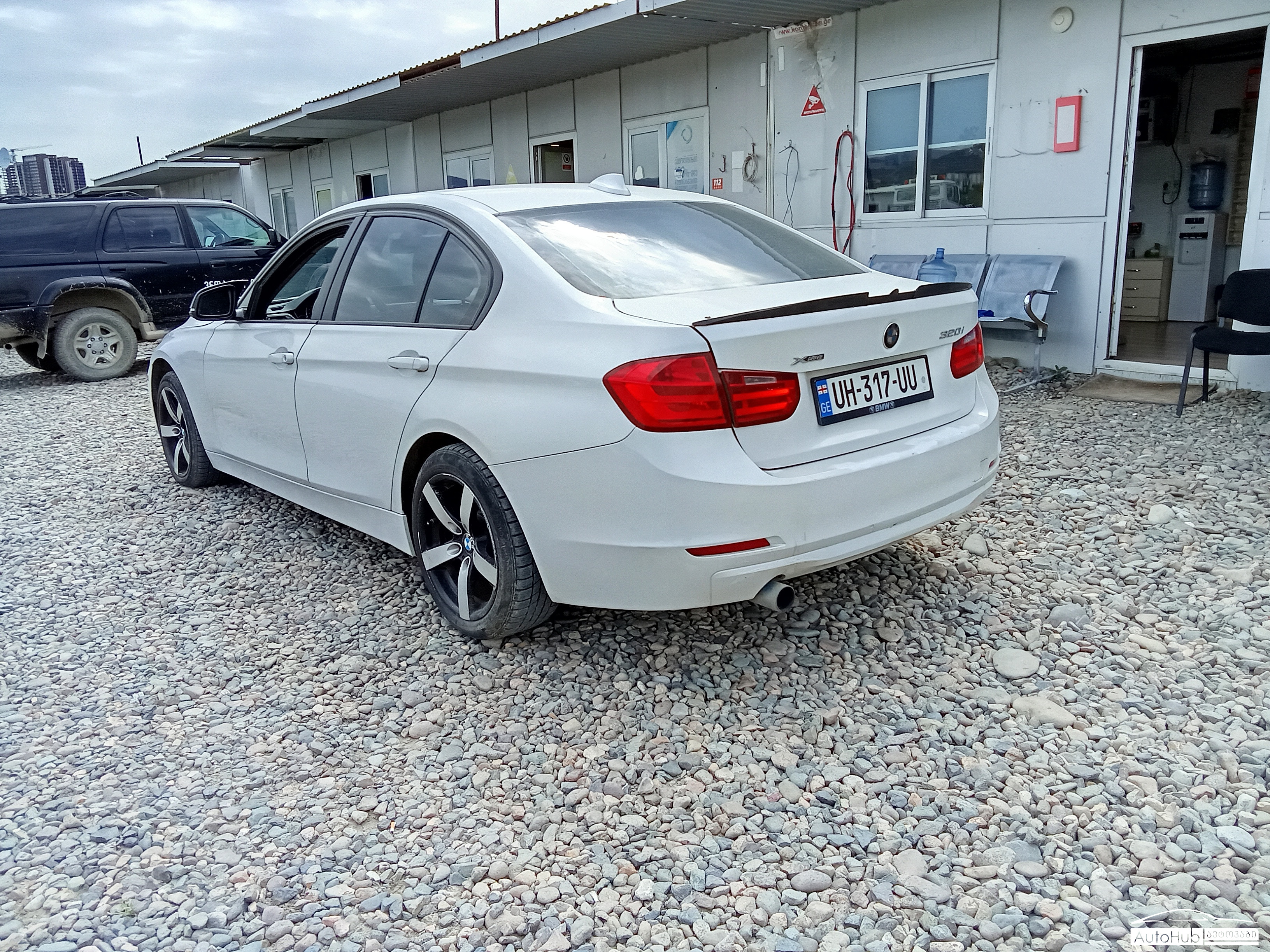 BMW 320