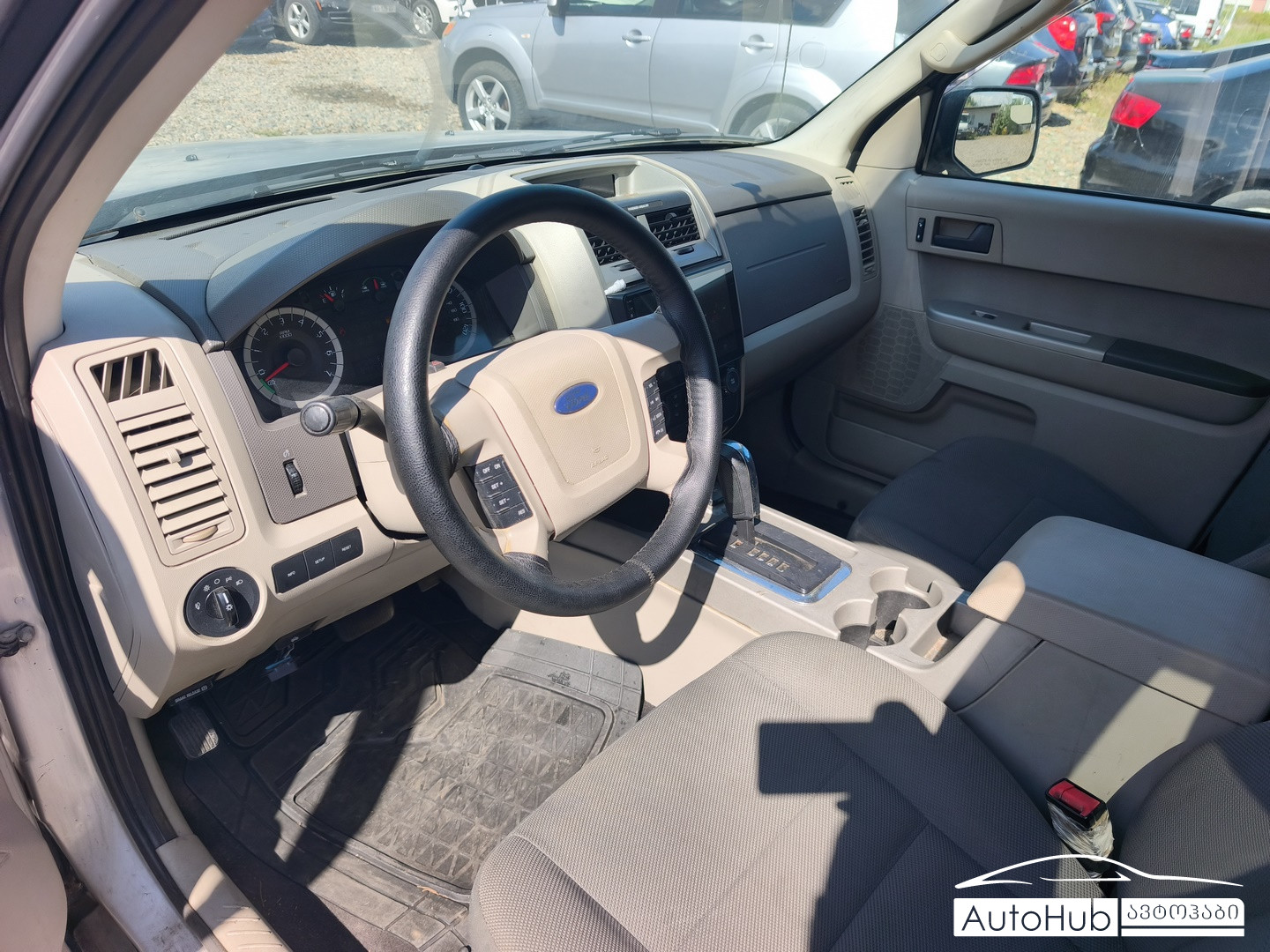 FORD Escape