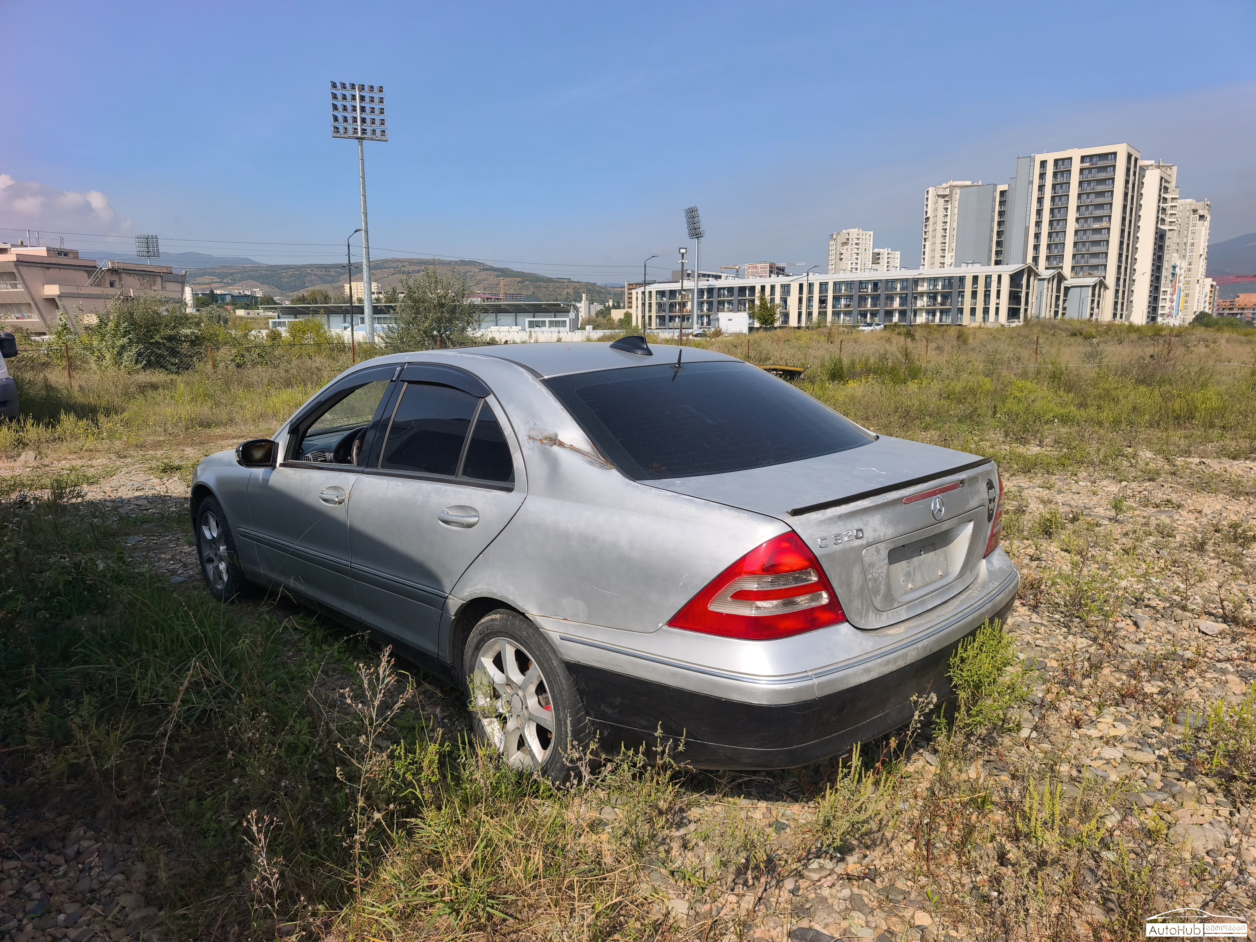 MERCEDES BENZ C 320